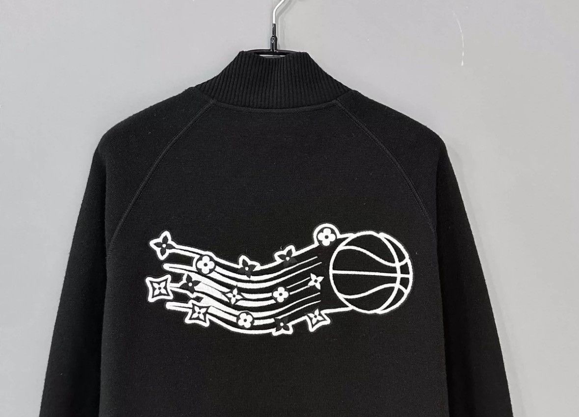 Louis Vuitton LOUIS VUITTON Logo basketball logo patchwork jacket Size US XL / EU 56 / 4 - 4 Thumbnail