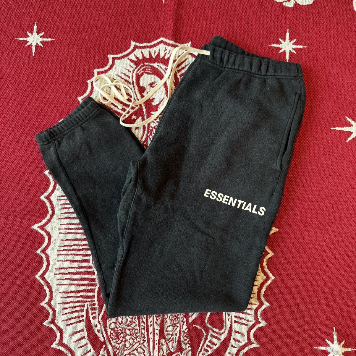 Essentials Used Fear of God Essentials Sweatpant Black Og 2018 Size L Size US 34 / EU 50 - 4 Thumbnail
