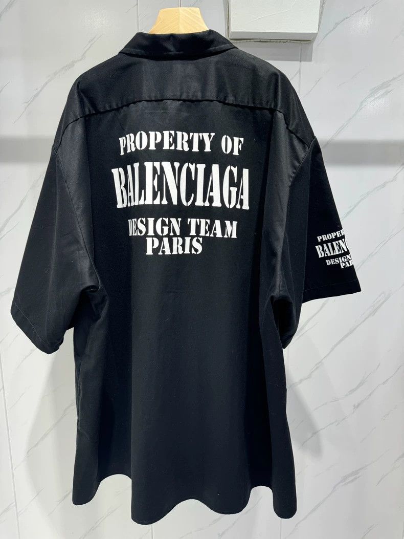 Balenciaga Balenciaga Black Letter Big Logo Printed Oversized Short S Size US L / EU 52-54 / 3 - 5 Thumbnail