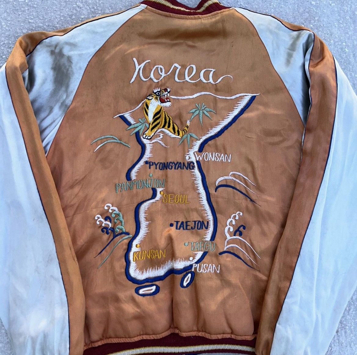 Vintage Vintage 1950’s Korea Sukajan Souvenir Jacket Size US XL / EU 56 / 4 - 5 Thumbnail