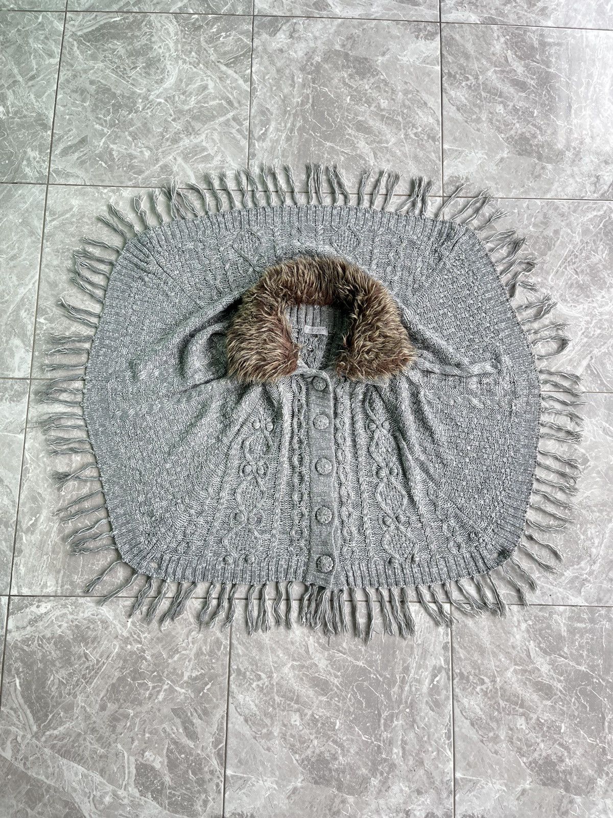 Japanese Brand Japanese Brand Theoria Fur Knit Unikkkk Size US M / EU 48-50 / 2 - 1 Thumbnail