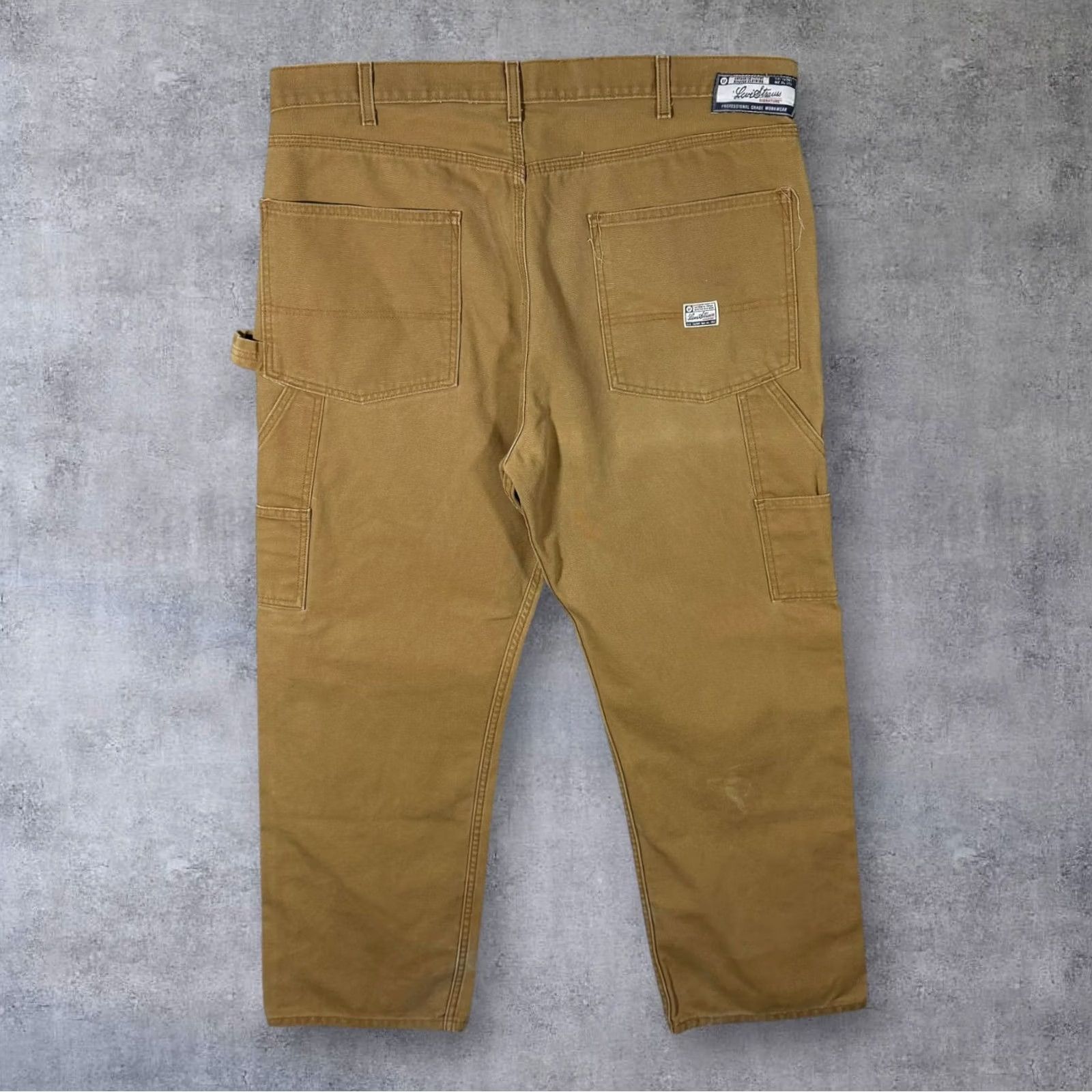 Levi's VINTAGE Levi's Workwear Fit Brown Heavy Cotton Carpenter Denim Jeans W42 L30 Mens Jeans Carpenter Denim Brown 42x30 10" Leg Rise 17" Zip Size US 42 / EU 58 - 3 Thumbnail