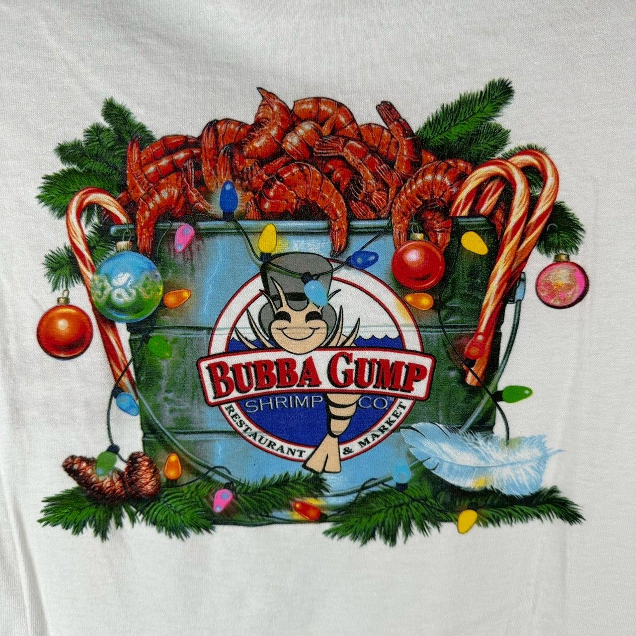 Vintage Vintage Bubba Gump Shrimp Season's Greetings Promo T-shirt Size US L / EU 52-54 / 3 - 3 Thumbnail