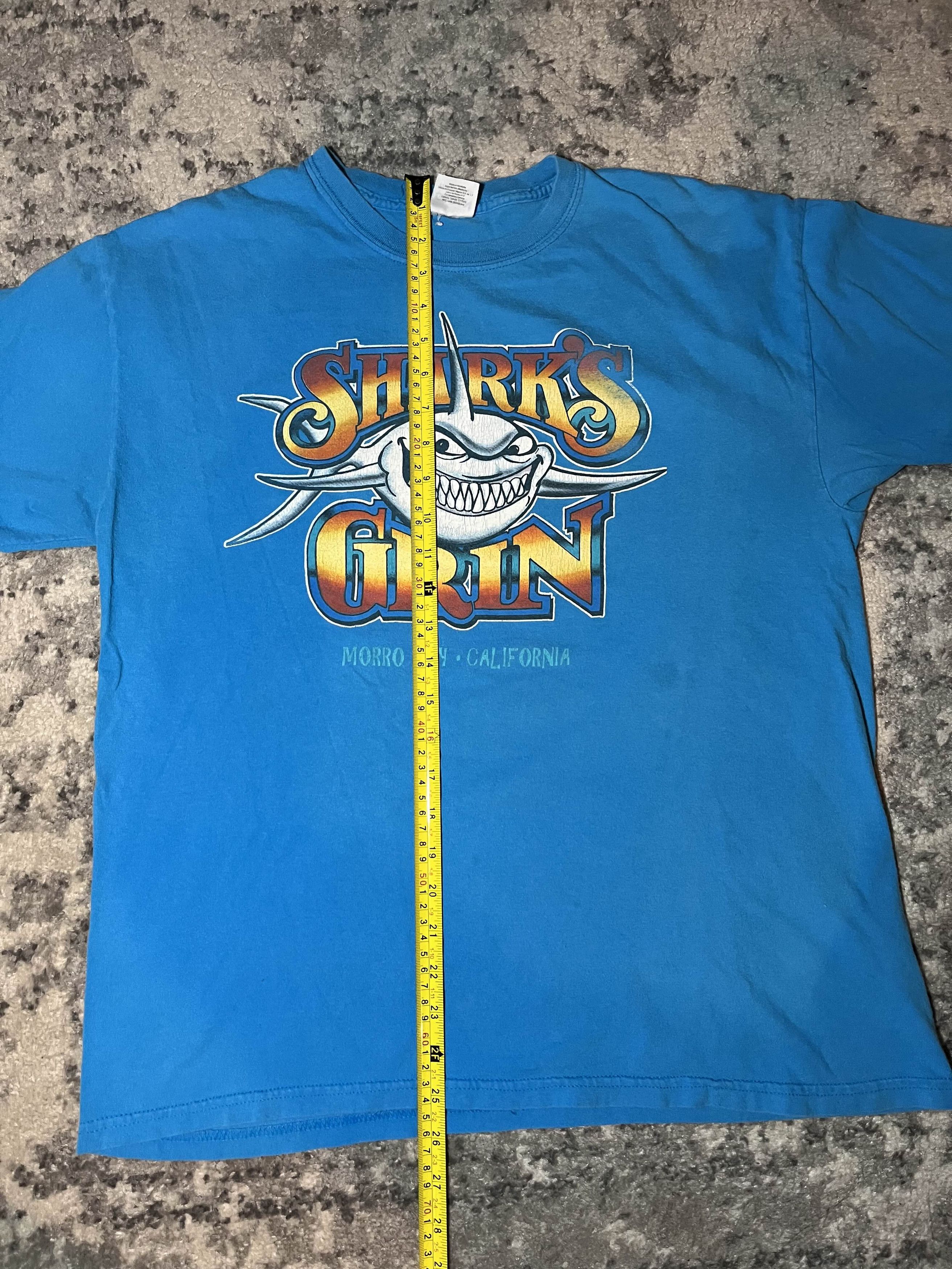 Vintage Y2K Sharks Grin Morro Bay California Shark Shirt Size US M / EU 48-50 / 2 - 8 Thumbnail