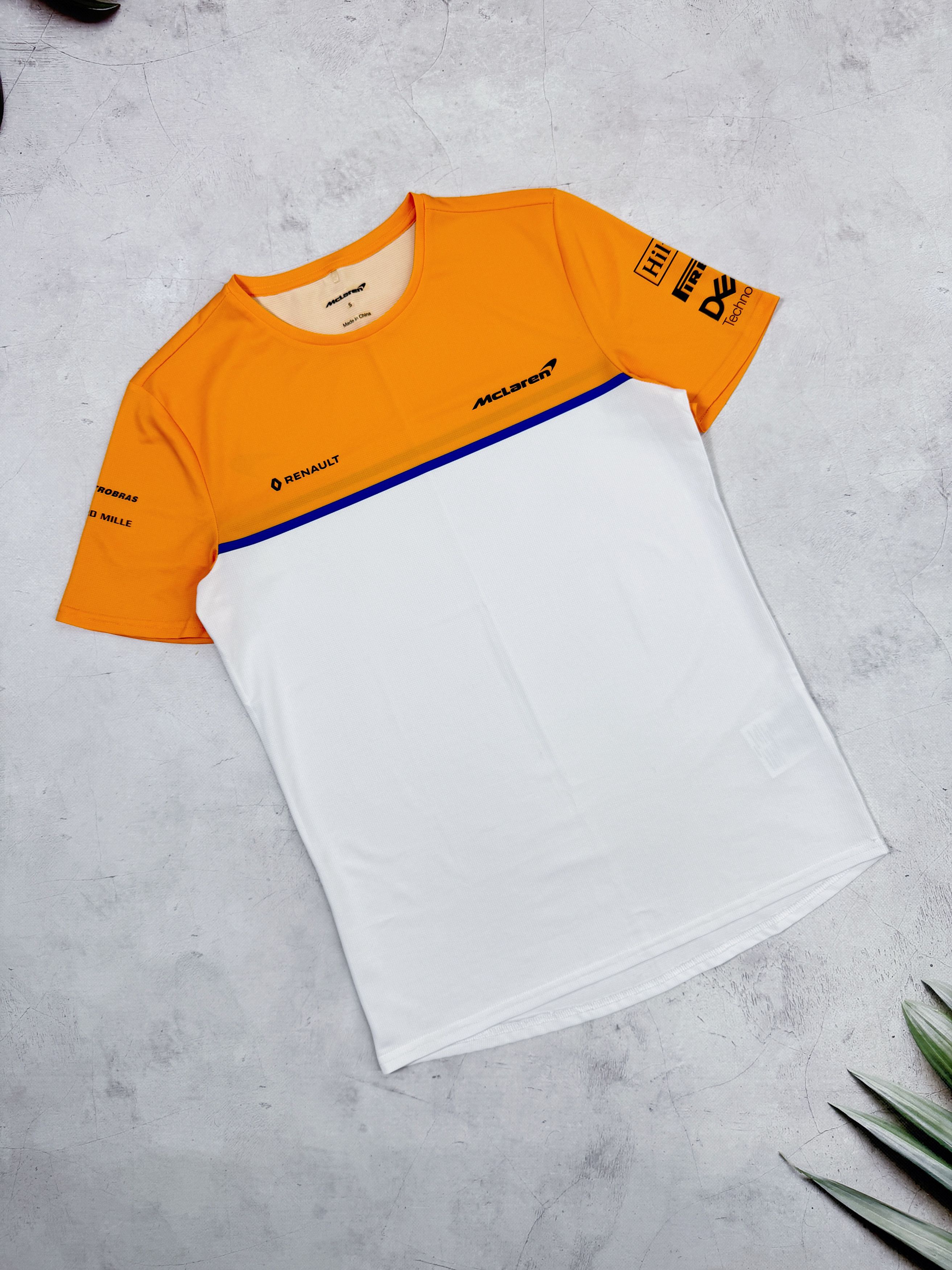 Malcolm McLaren McLaren Formula1 Racing Team T-Shirt Renault Pirelli Size US S / EU 44-46 / 1 - 1 Thumbnail