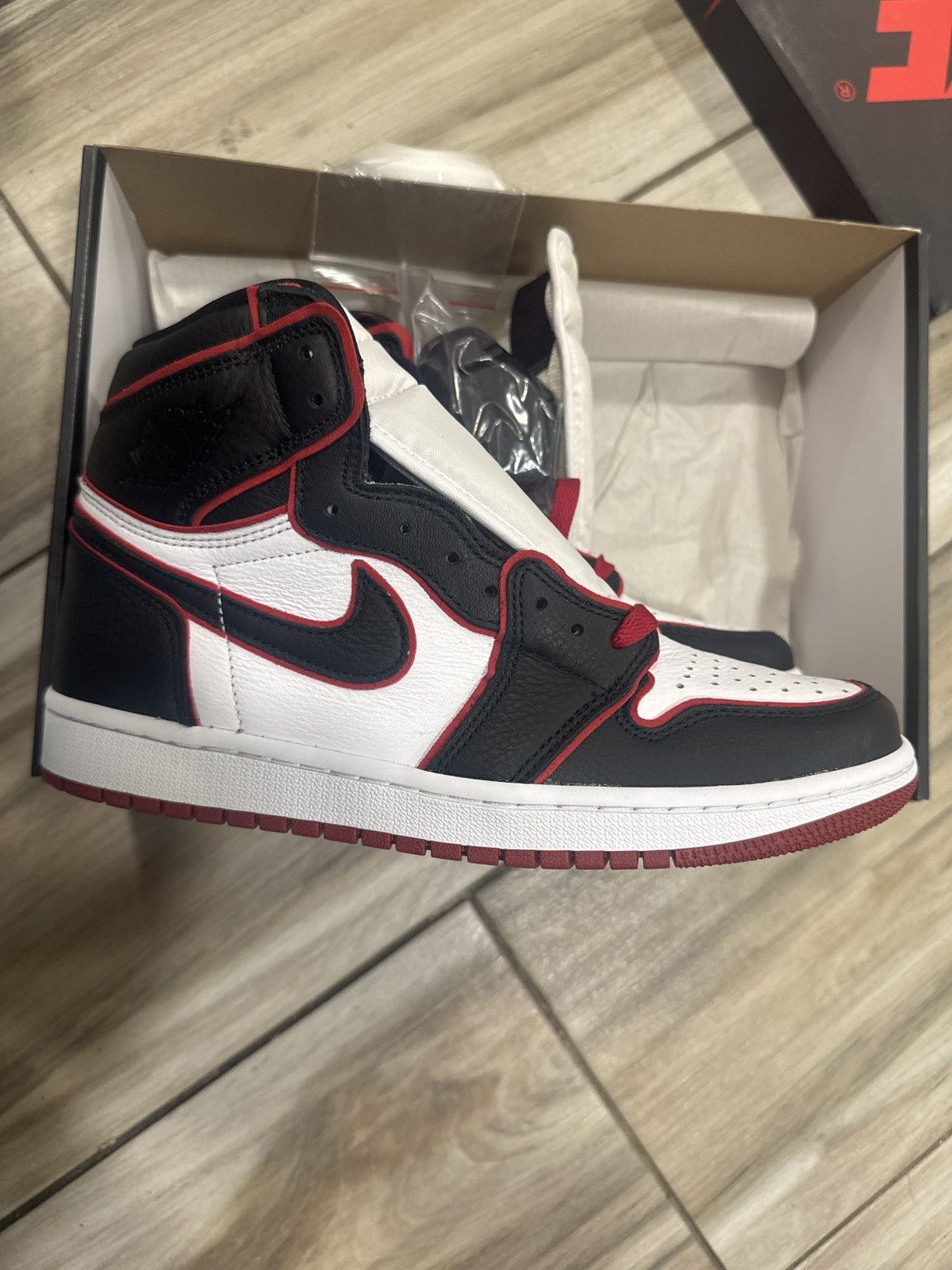 Nike air jordan 1 Size US 7.5 / EU 40-41 - 1 Thumbnail