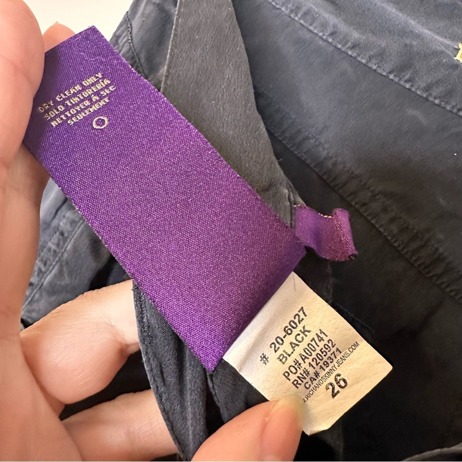 Other Rich & Skinny Y2K Low Rise 100% Silk Cargo Shorts Black 26 Size 26" / US 2 / IT 38 - 7 Thumbnail
