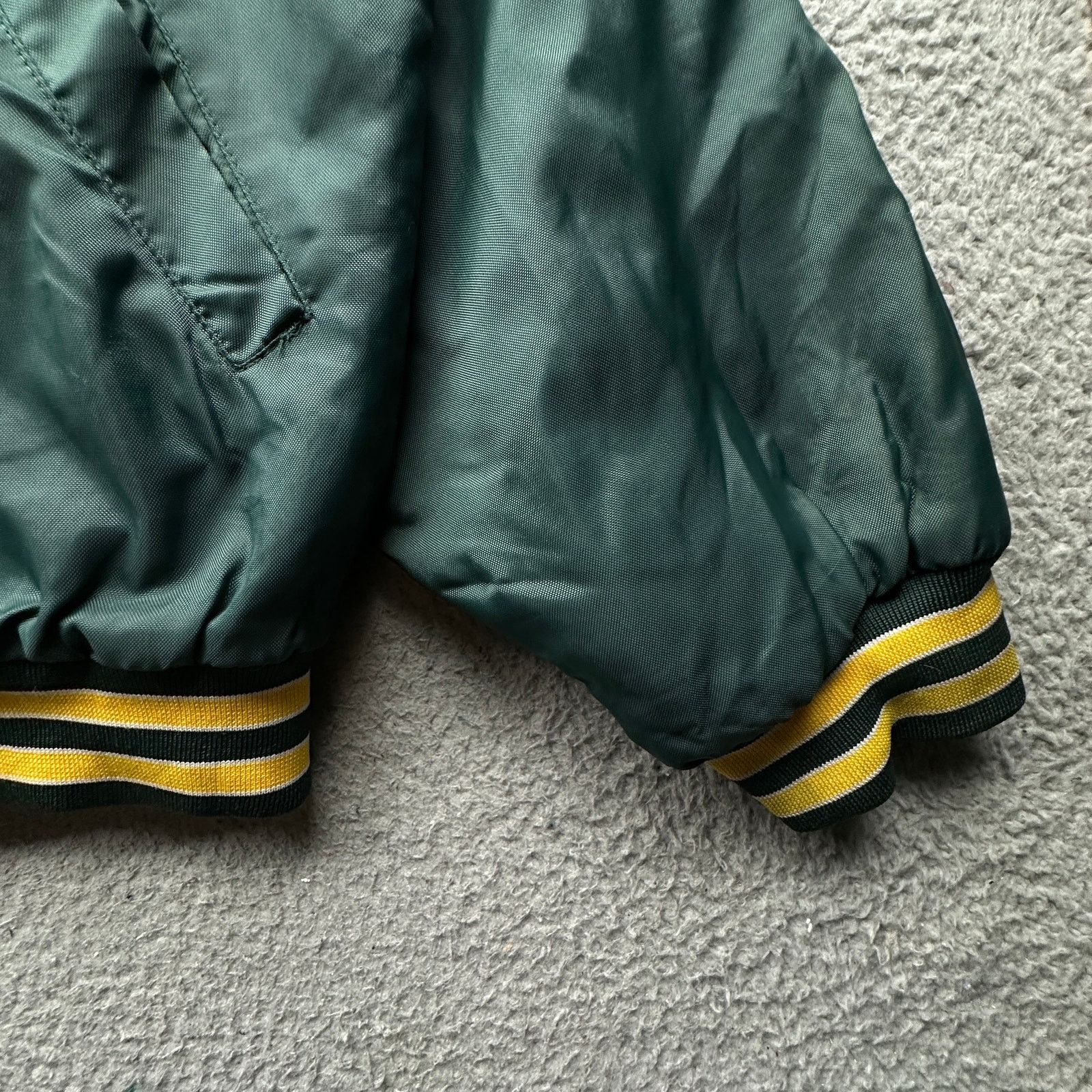 Holloway Vintage Citizens Rifle & Revolver Club New Bomber Jacket XL Size US XL / EU 56 / 4 - 8 Thumbnail