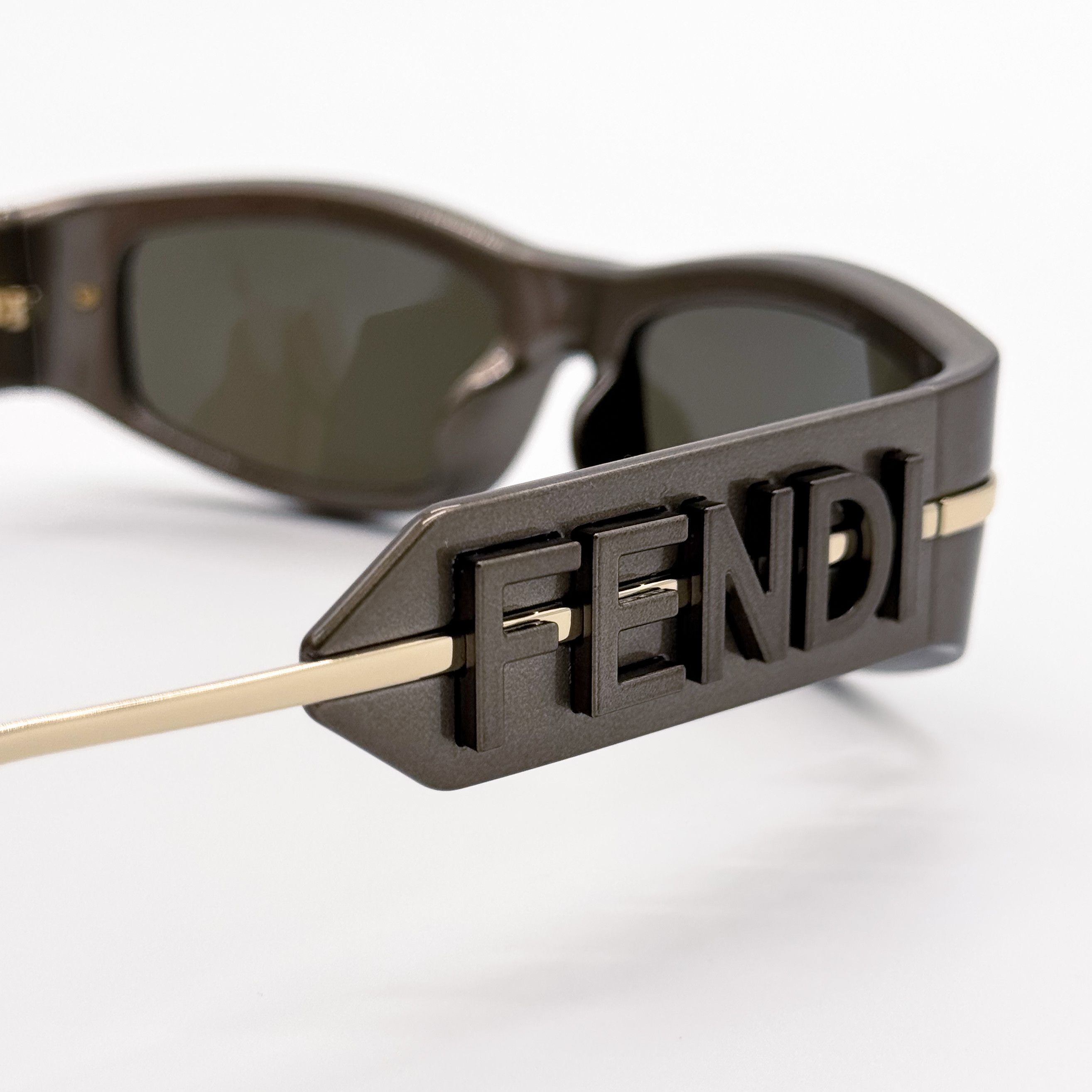 Fendi NEW FENDI FE40120I 45E SHINY BROWN WOMEN SUNGLASSES Size ONE SIZE - 7 Thumbnail