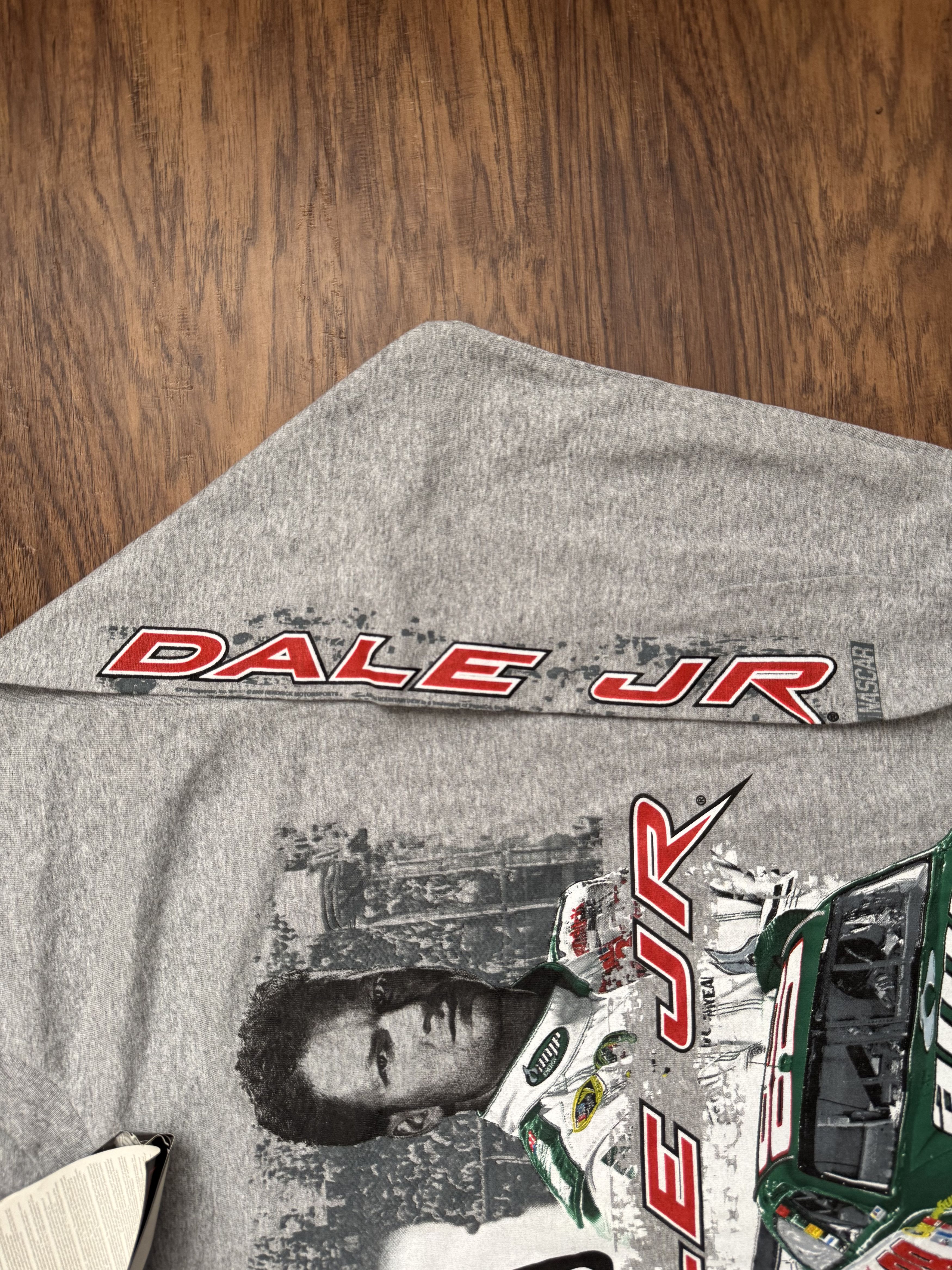 Chase Authentics NWT Dale Earnhardt Jr 88 Nascar Chase Authentics T-Shirt Size US M / EU 48-50 / 2 - 3 Thumbnail