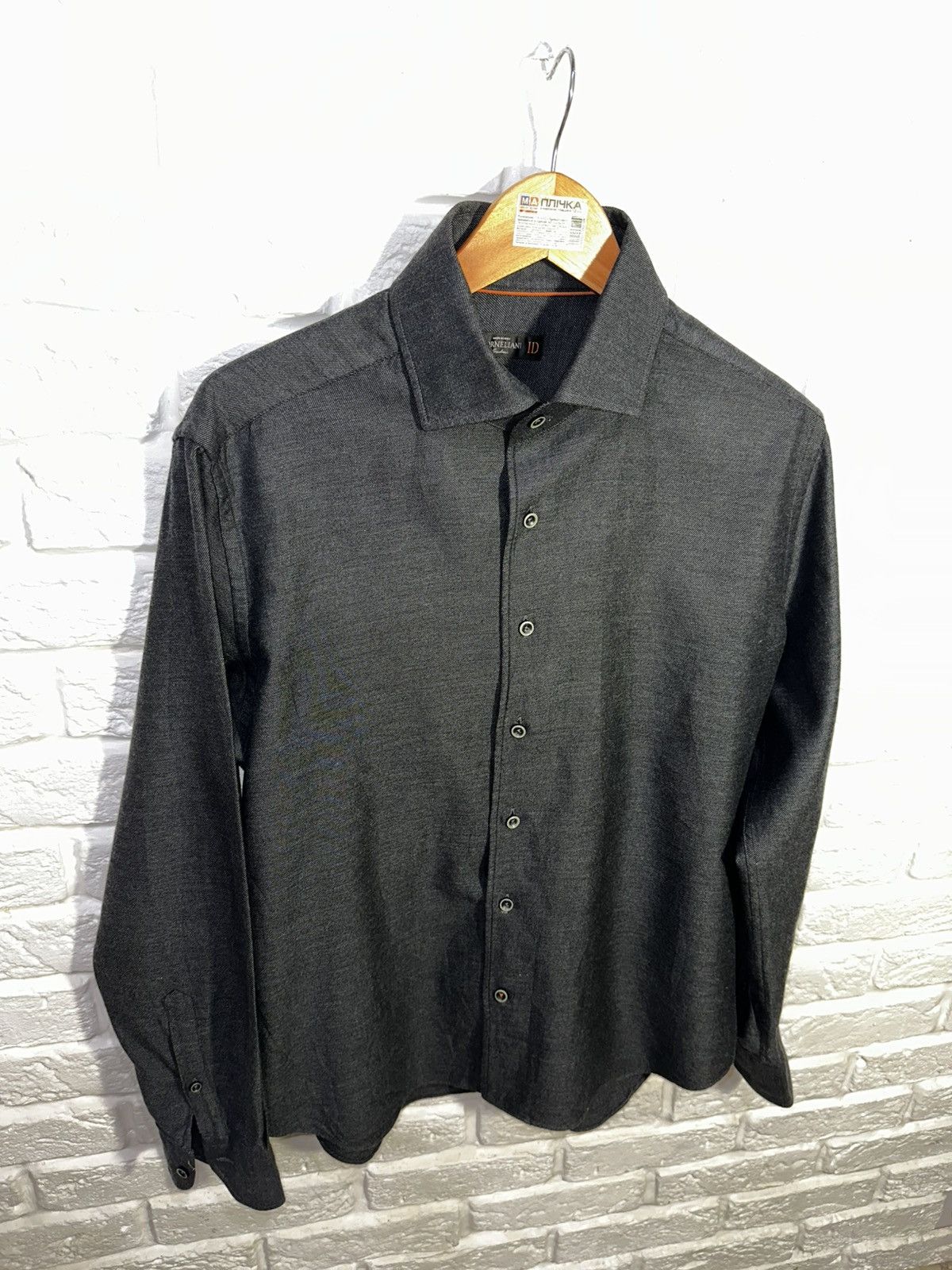 Corneliani Corneliani Id Shirt 16/41 Size US M / EU 48-50 / 2 - 5 Thumbnail