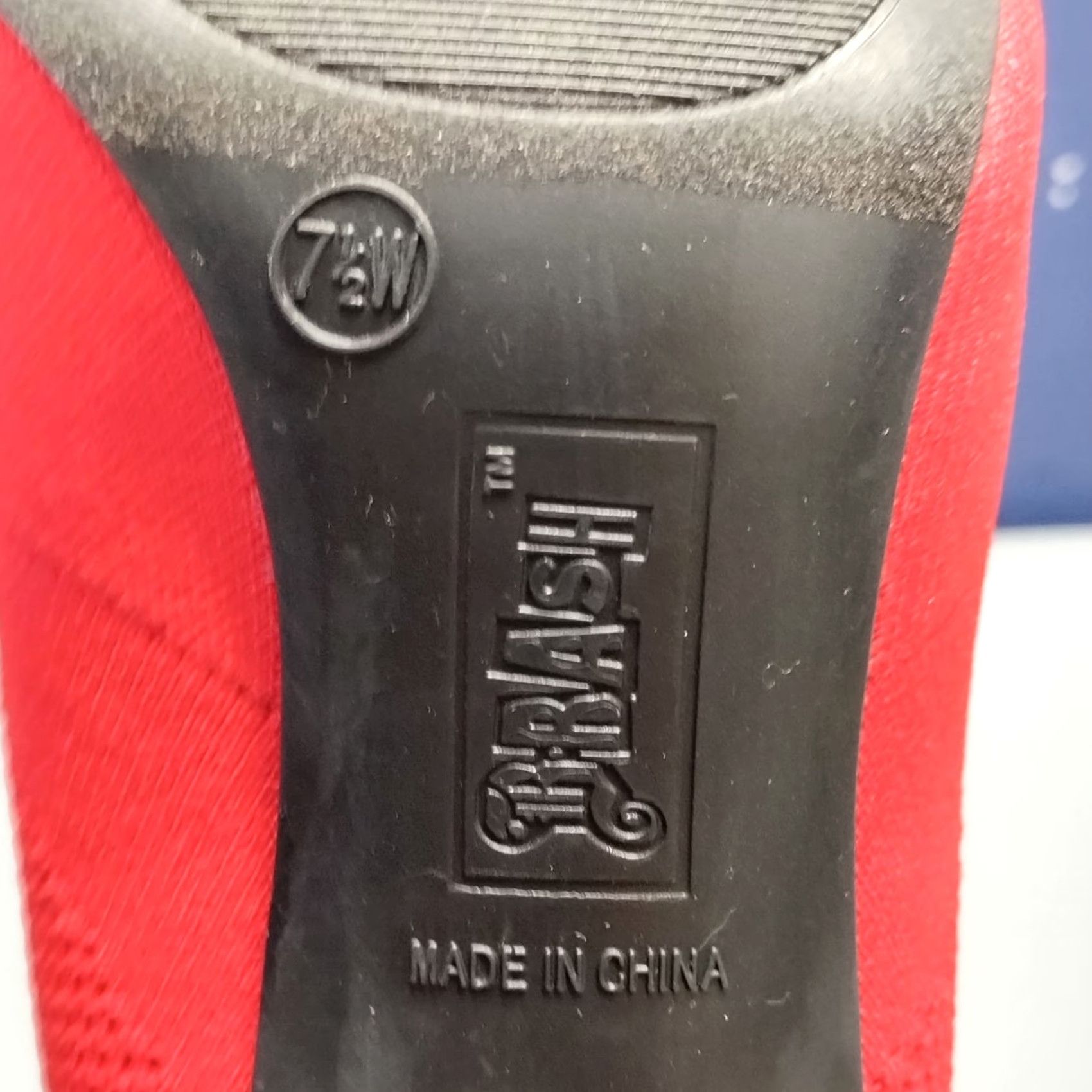 Vintage R.Rash Stiletto Heels Womens US Size 7.5W Red Fabric Upper Pointed Toe Pull On NWOB Size: Womens Size 7.5W Mens? Size US 8 / IT 38 - 7 Thumbnail