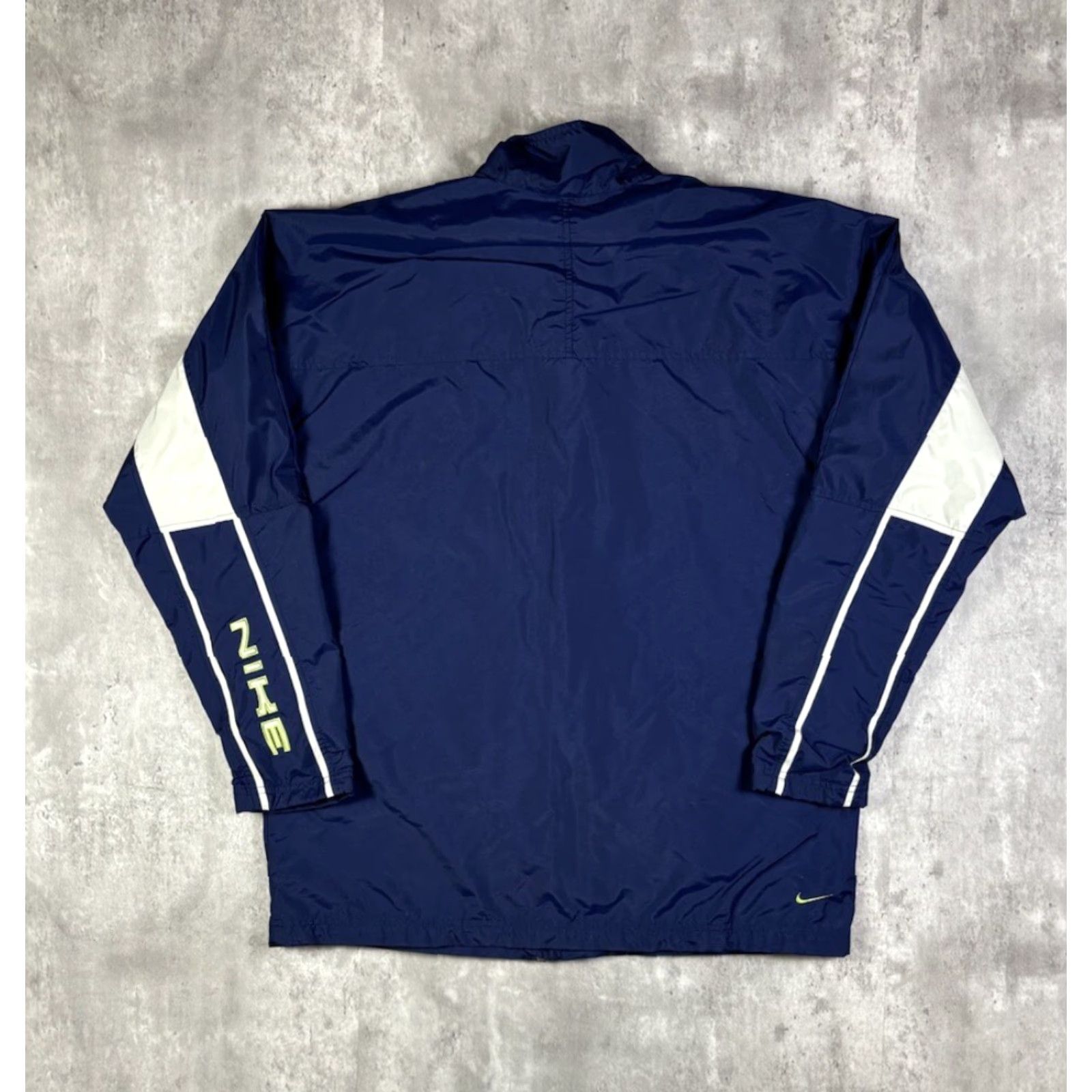 Nike VINTAGE Nike Windbreaker Jacket, Full Zip, Nylon Softshell, Blue, Size L, Men’s, 90s, Sports, Retro, Dri-Fit, Logo, Casual, Travel, Workwear Size US L / EU 52-54 / 3 - 4 Thumbnail
