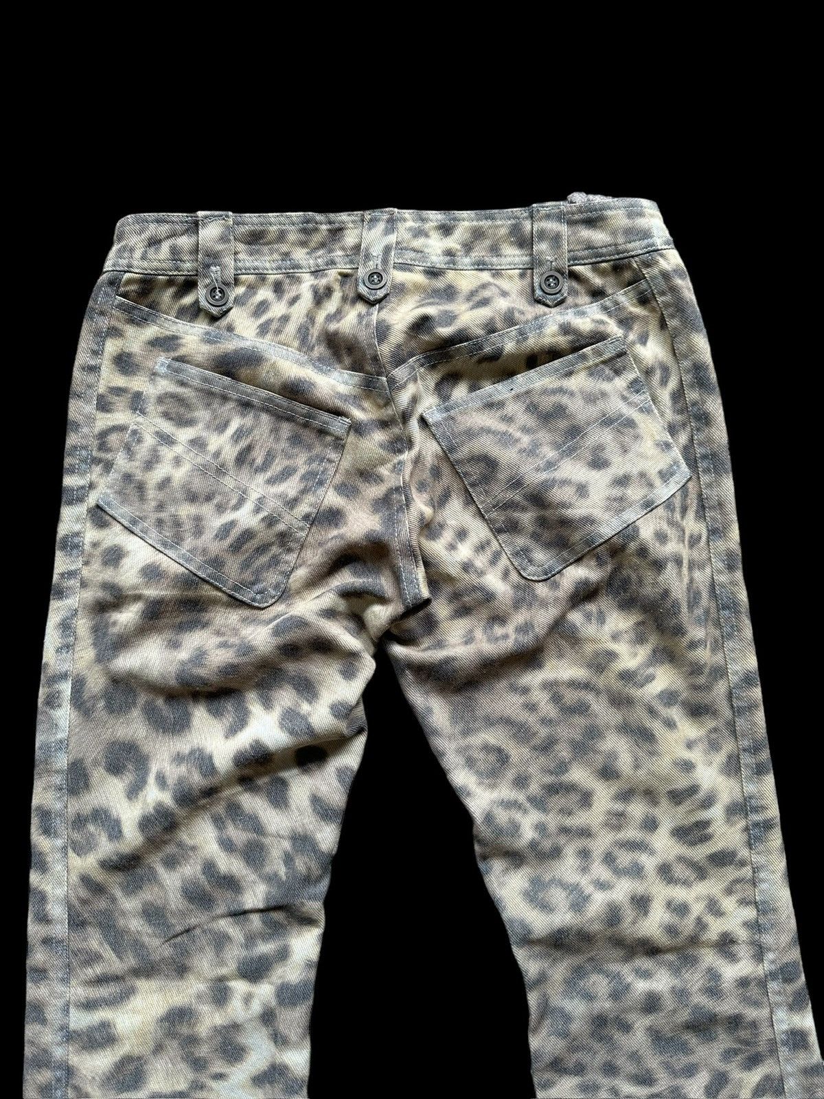 5351 POUR LES HOMMES 00's Abahouse Devinette leopard overprinted pant Size US 29 - 7 Thumbnail