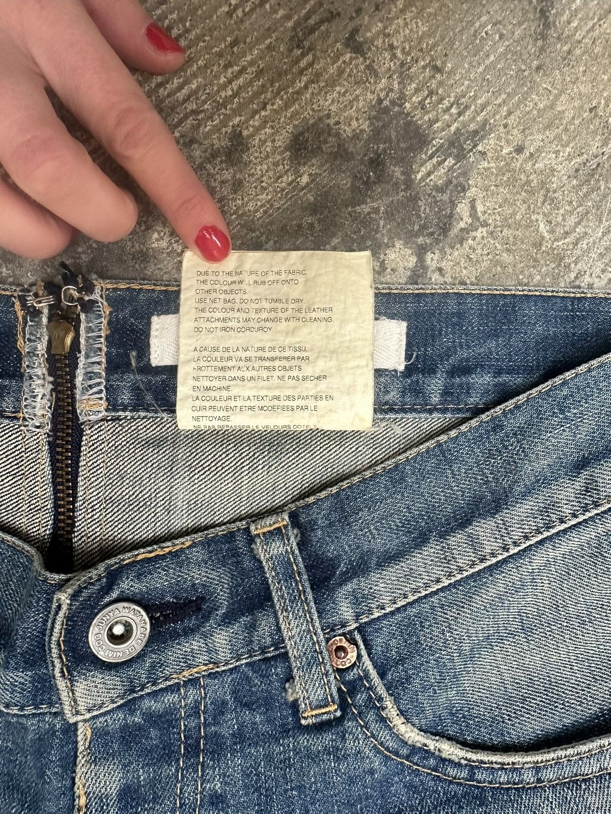 Junya Watanabe Junya Watanabe FW2013 reconstructed denim midi skirt Size 27" / US 4 / IT 40 - 5 Thumbnail