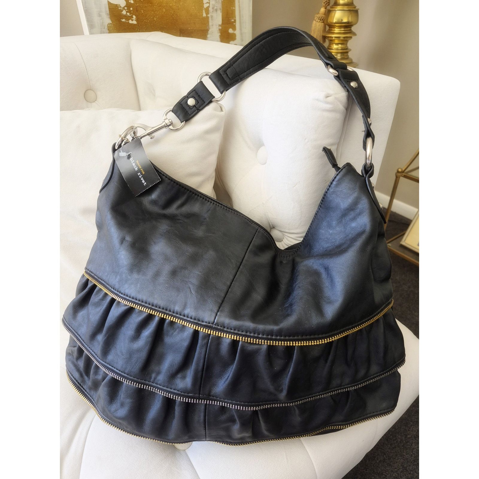 Black Rivet Black Rivet Leather Vintage Black Bag Size ONE SIZE - 1 Thumbnail