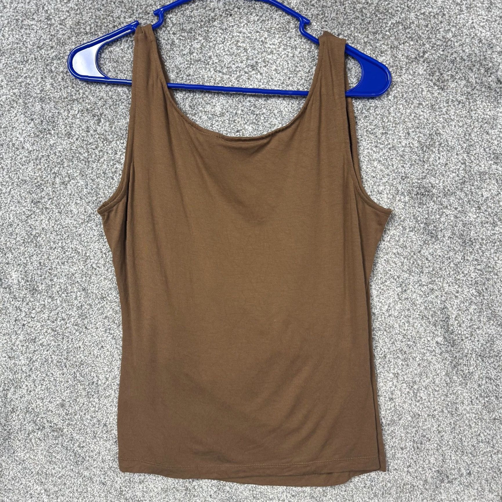 Vintage New York & Company Tank Top M Brown V-Neck Wrap-Faux Front Sleeveless Jersey Knit Casual Solids 95% rayon 5% spandex Women’s Size M / US 6-8 / IT 42-44 - 6 Thumbnail