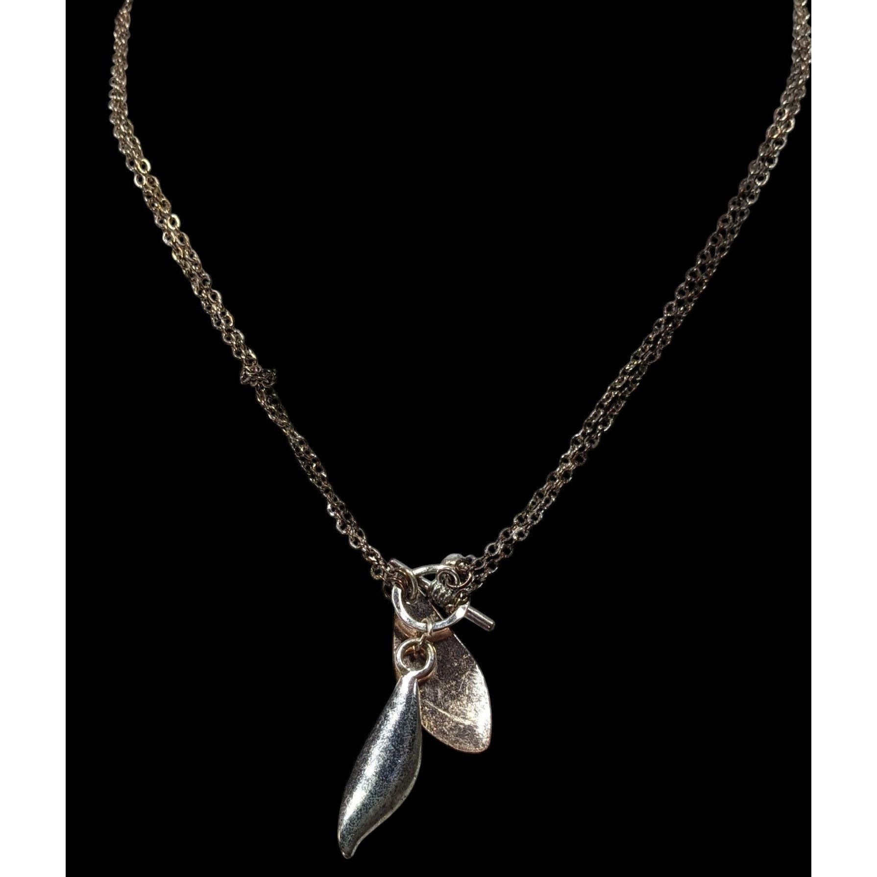 Other Whimsical Fairycore Leaf Charm Toggle Necklace Size ONE SIZE - 4 Thumbnail