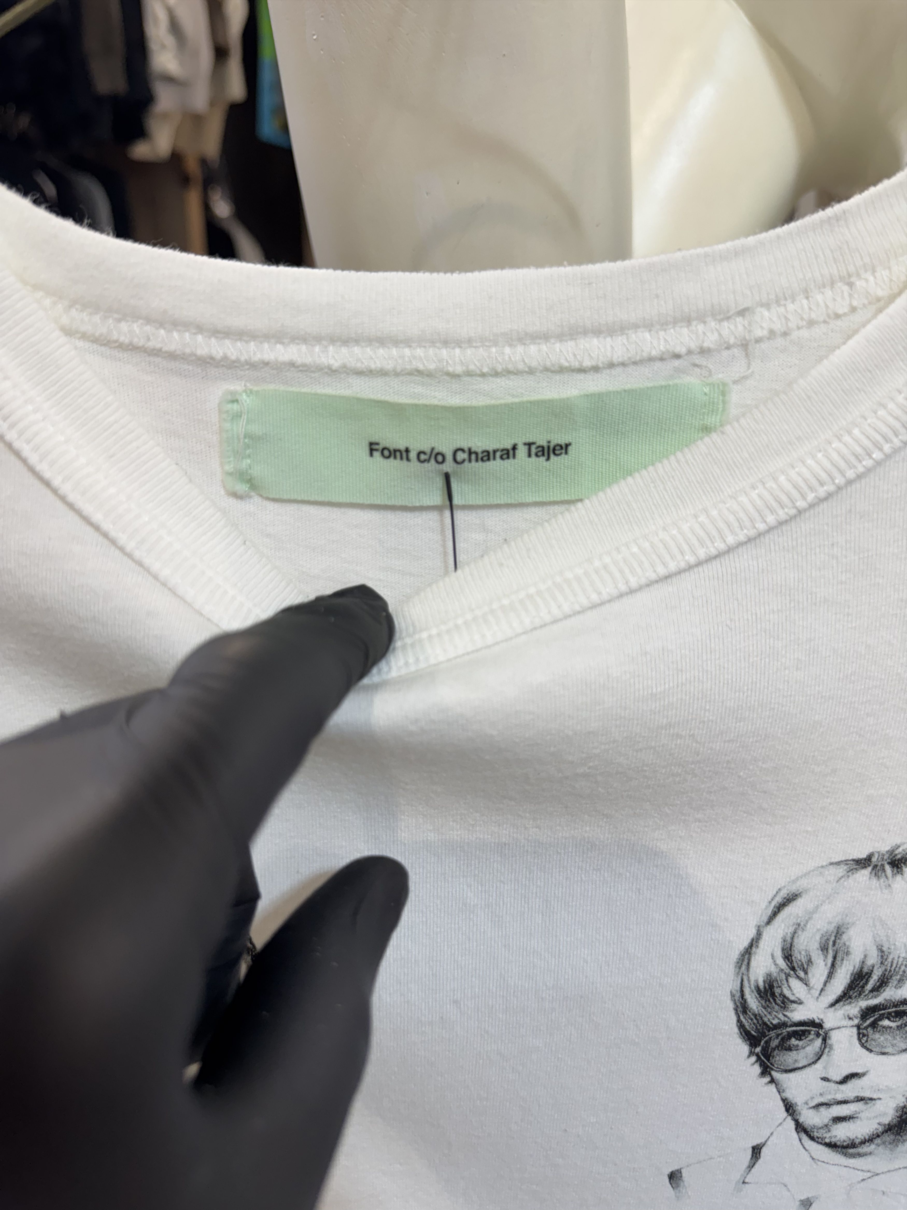 Off-White Off-White by Virgil Albloh, font Charaf Tajer Size US S / EU 44-46 / 1 - 5 Thumbnail