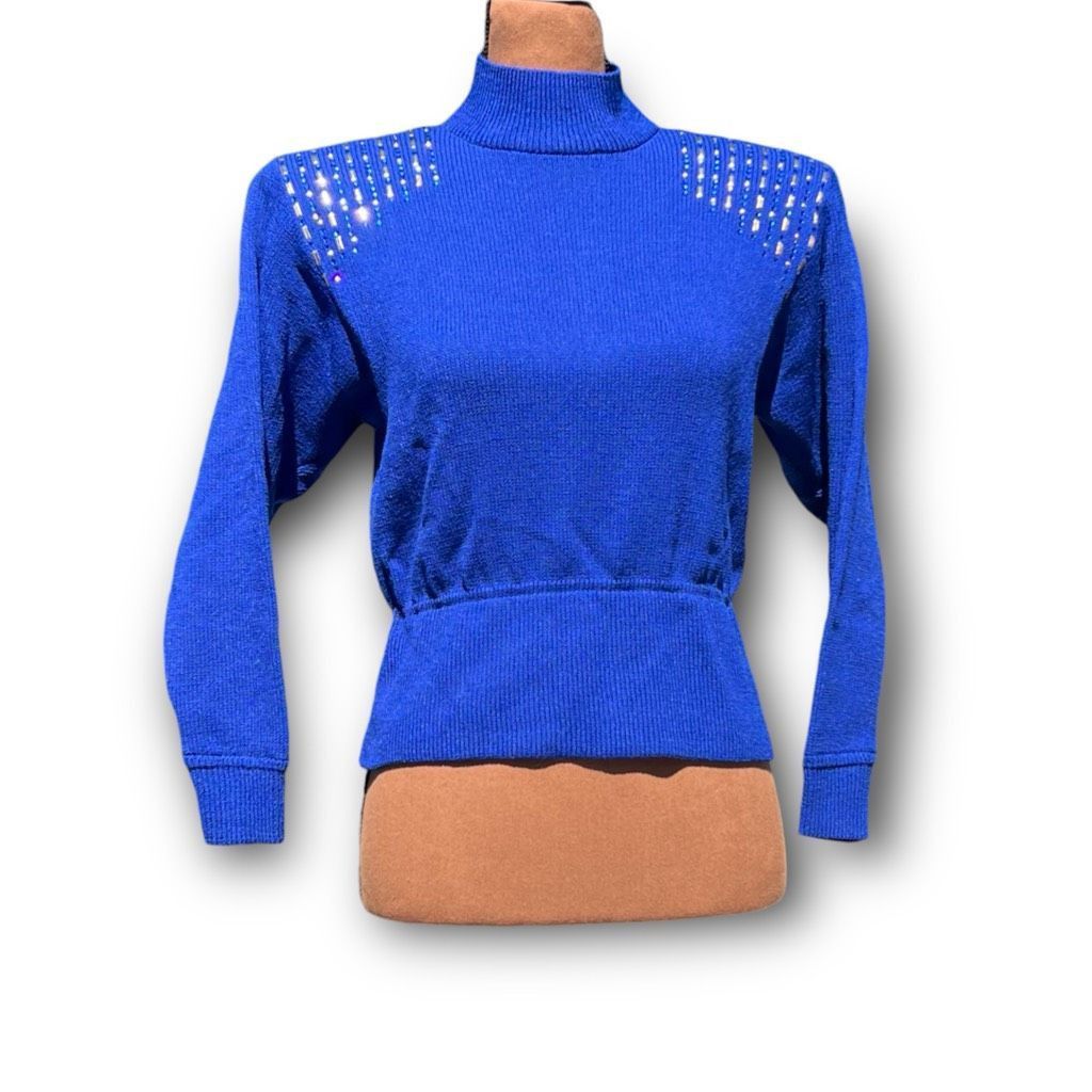 St. John St. John Vintage Bedazzled Mock Turtleneck Sweater with Shou Size XS / US 0-2 / IT 36-38 - 1 Thumbnail