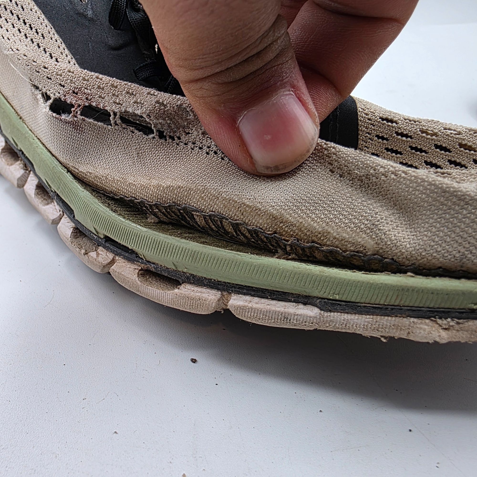 On On Running Cloudboom Mens Size 8 Gray Green Athletic Running Size US 8 / EU 41 - 14 Thumbnail