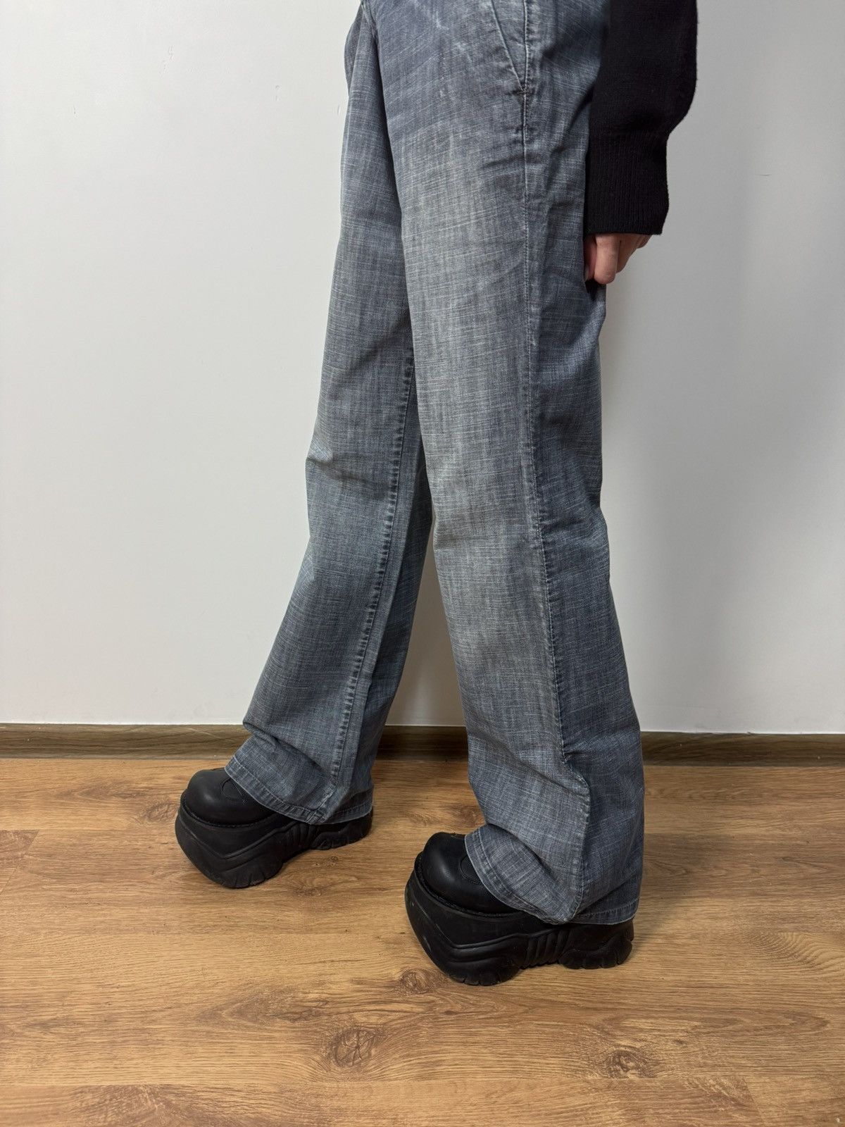 Diesel Diesel Flared Bootcut Jeans Medico Y2K Archive Style Size 30" / US 8 / IT 44 - 3 Thumbnail