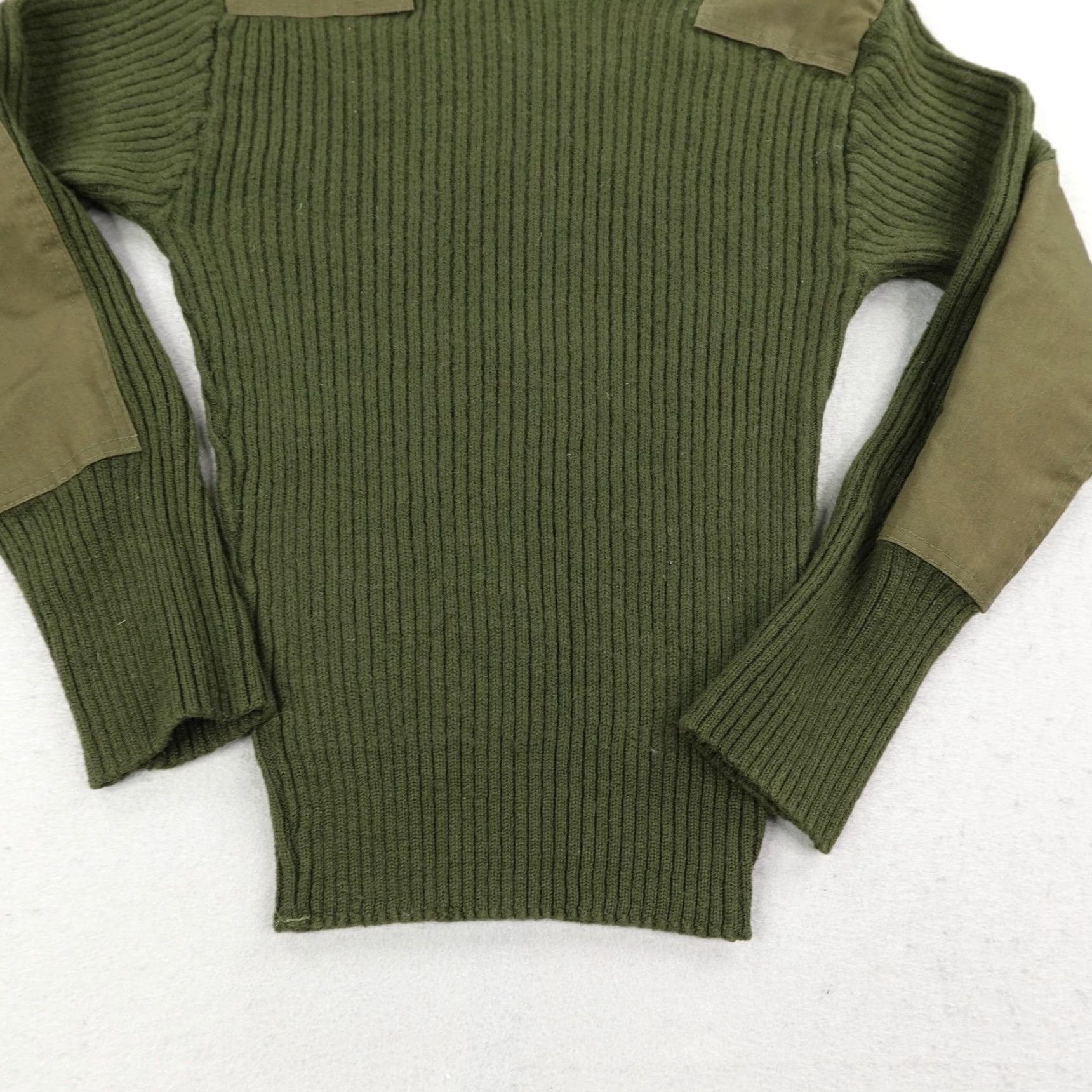 Commando DSCP Valor Collection Sweater Mens L Green Wool Military Knit Service Commander Casual Outdoors Size US L / EU 52-54 / 3 - 3 Thumbnail