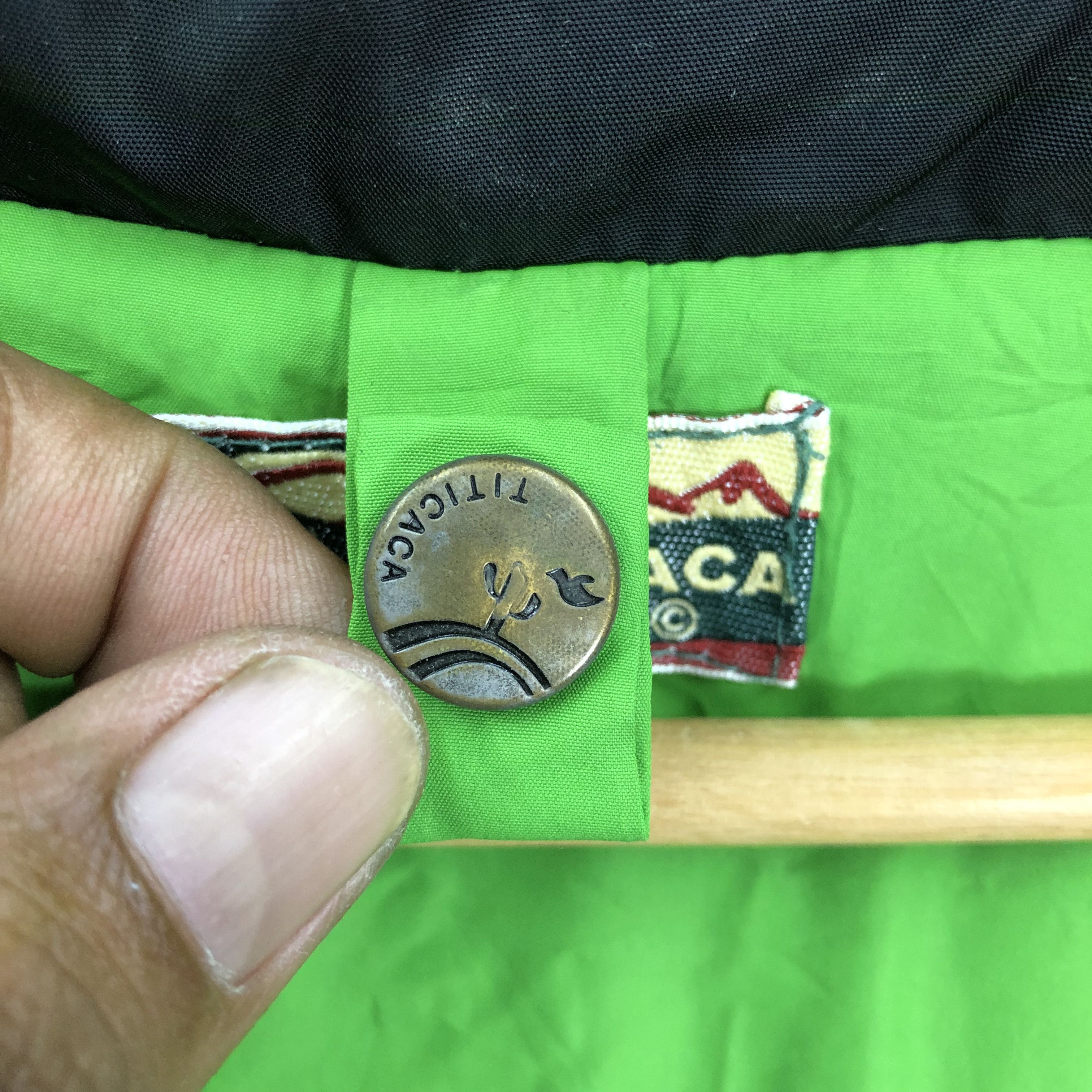 Japanese Brand × Vintage Vintage Titicaca Windbreaker Hoodie Coach Jackets Size US L / EU 52-54 / 3 - 10 Thumbnail