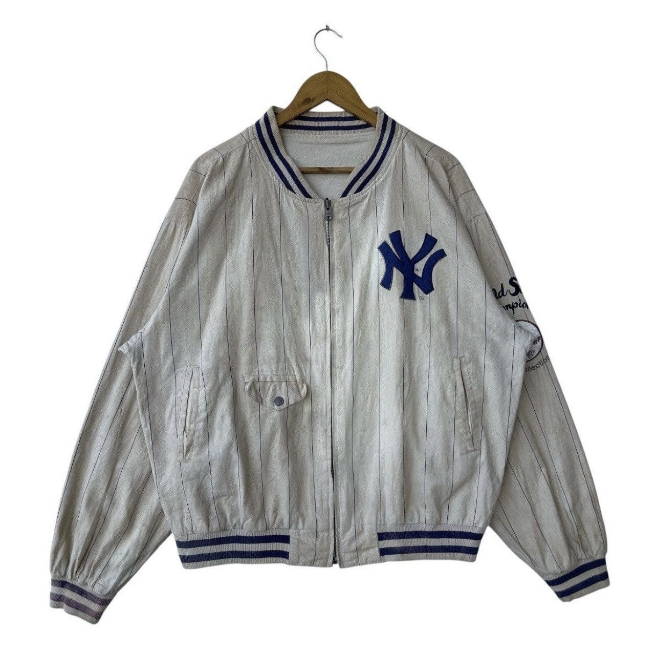 New York Yankees Vintage NY Yankees Cooperstown Collection Reversible Jacket Size US L / EU 52-54 / 3 - 2 Thumbnail