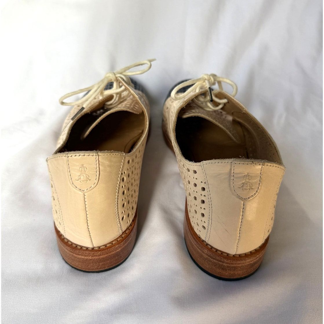 Other The Office of Angela Scott Cream Navy Toe Oxford Shoes 38 Size US 8 / IT 38 - 5 Thumbnail