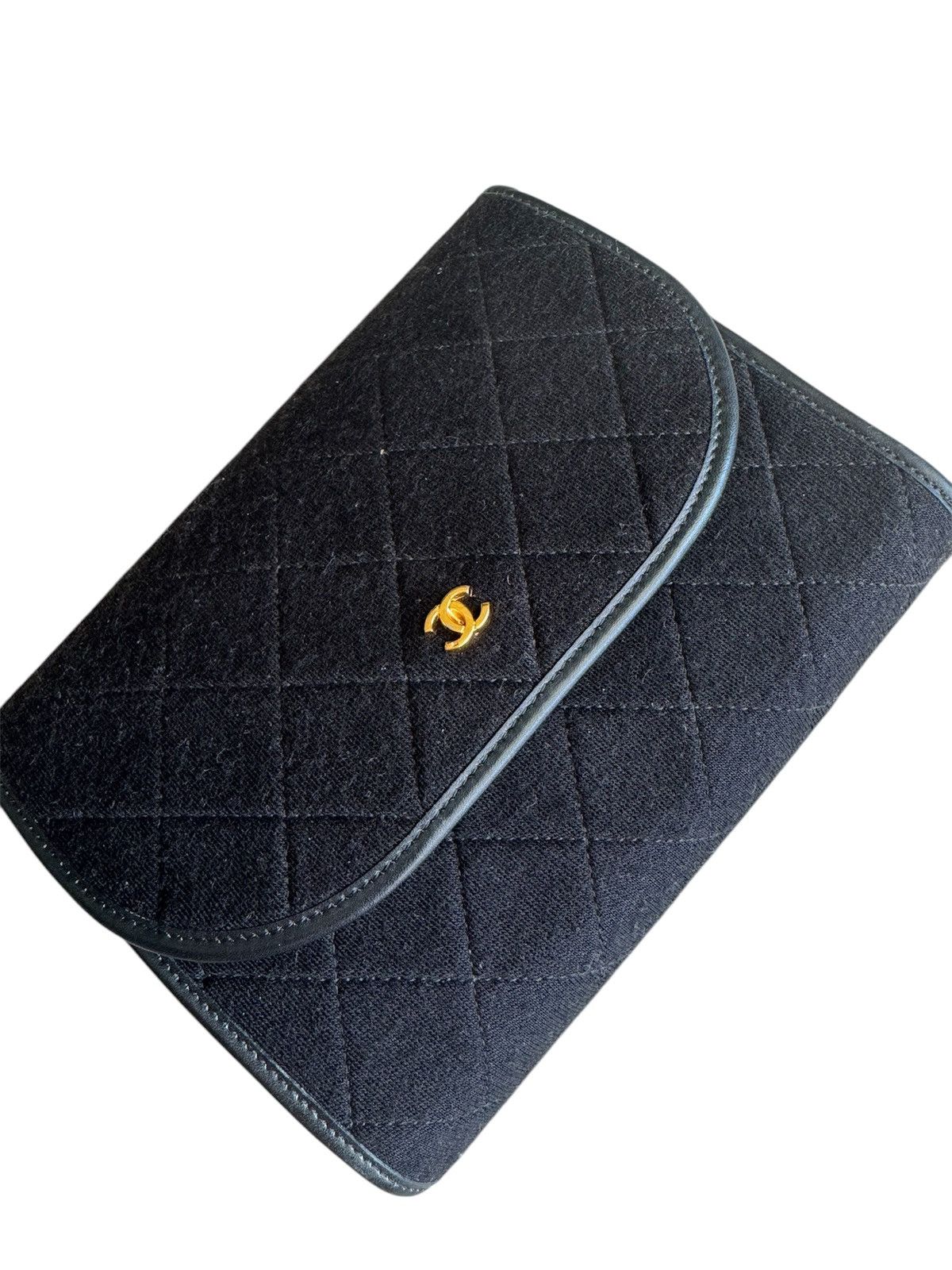 Chanel × Vintage Chanel Cotton Mini Crossbody Chain Handbag Size ONE SIZE - 3 Thumbnail