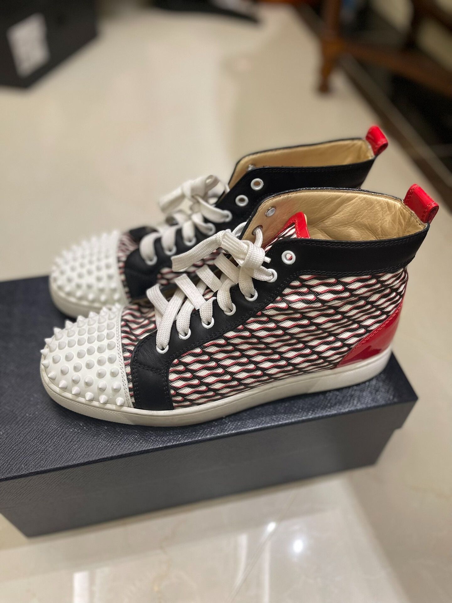Christian Louboutin Christian Louboutin Red Bottom High-Top Sneakers Size US 9 / EU 42 - 1 Thumbnail
