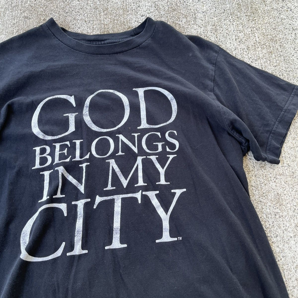 Vintage Vintage God Belong In My City T-Shirt L 90’s Y2K Size US L / EU 52-54 / 3 - 2 Thumbnail