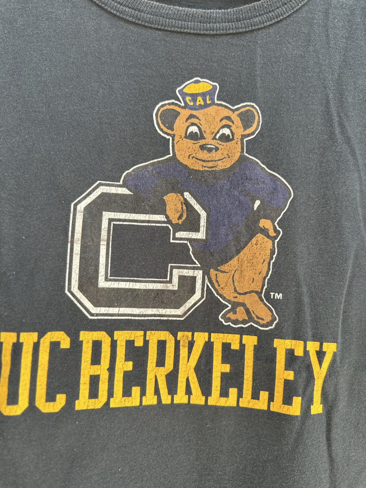 Champion Vintage Champion Cal Uc Berkeley Faded Usa Tee Size US L / EU 52-54 / 3 - 3 Thumbnail