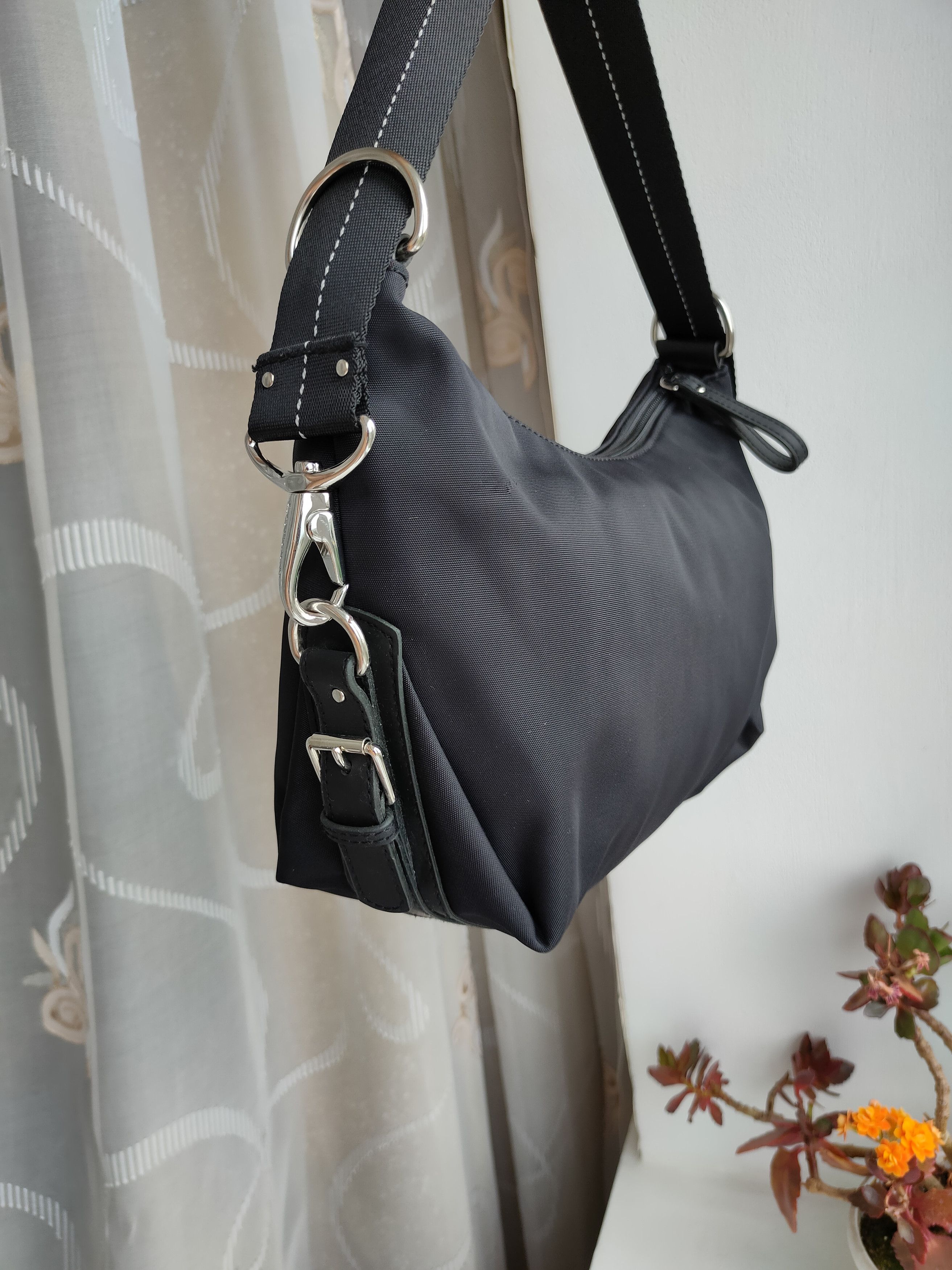 Lauren Ralph Lauren Vintage Lauren Ralph Lauren women's handbag LRL shoulder bag Size ONE SIZE - 6 Thumbnail