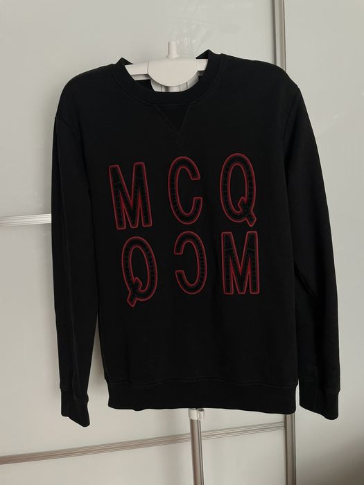 Alexander mcqueen 2025 velvet logo sweatshirt