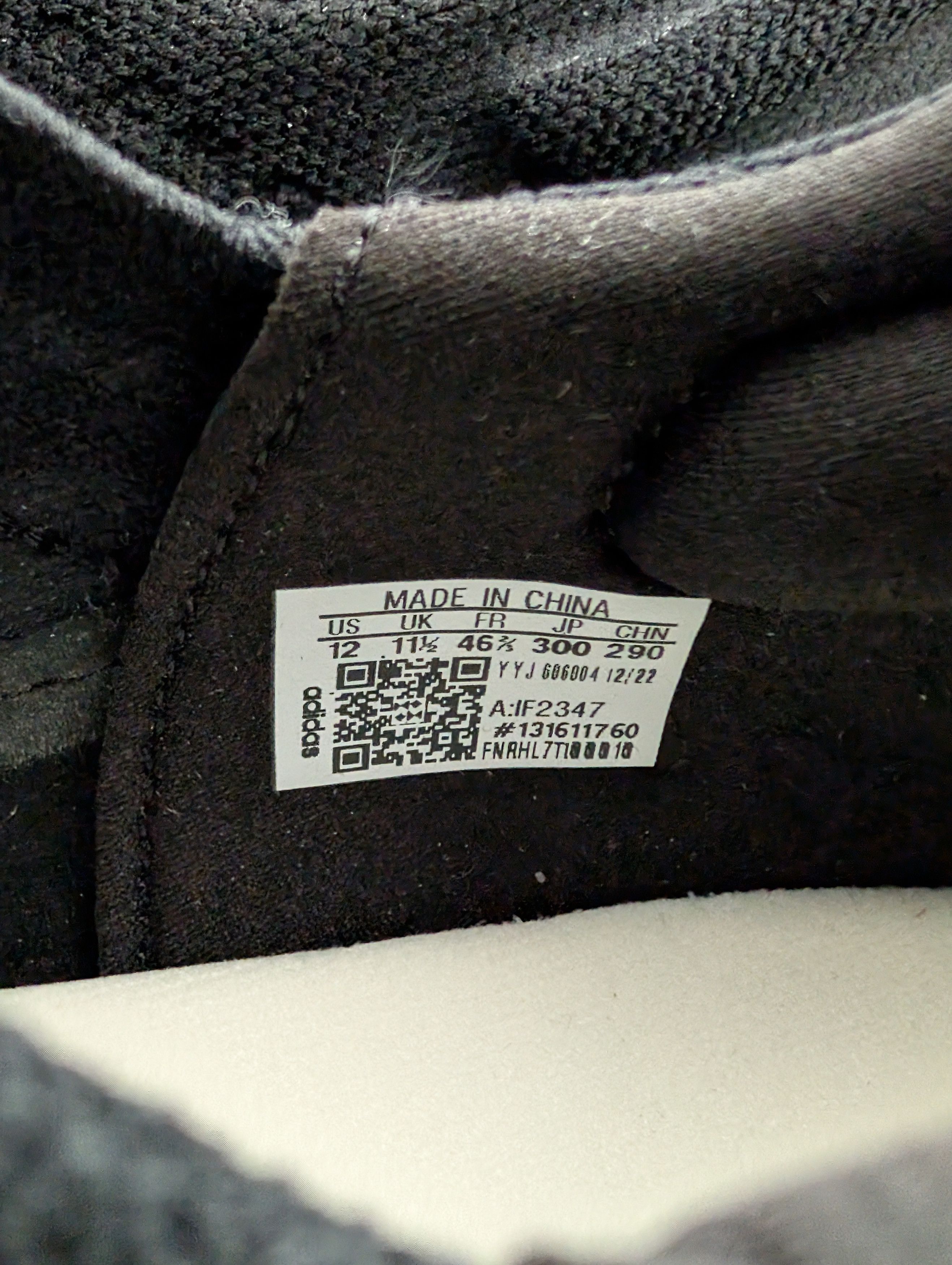 Adidas × Y-3 Y-3 ULTRABOOST Light - IF2347 - US 12 - EU 46 2/3 Size US 12 / EU 45 - 10 Thumbnail