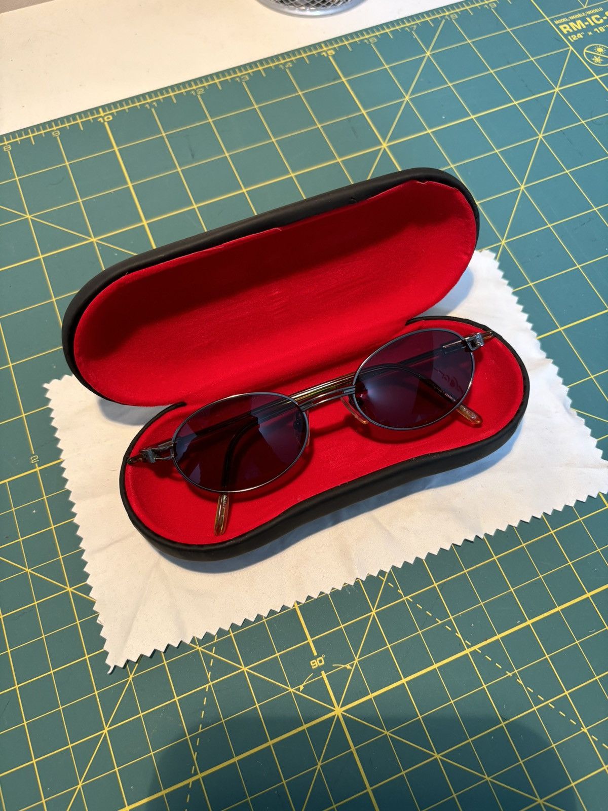 Yohji Yamamoto Yojhi Yamamoto translucent sunglasses Size ONE SIZE - 12 Thumbnail