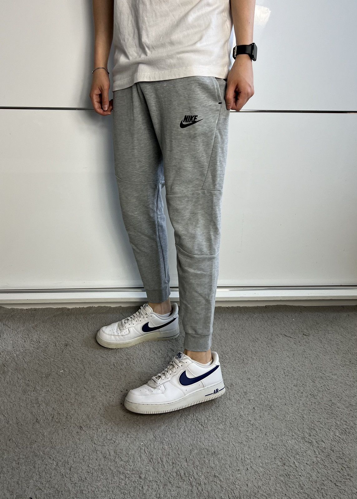 Nike Spodnie Nike Tech Fleece Szare Dresy Size US 30 / EU 46 - 1 Thumbnail