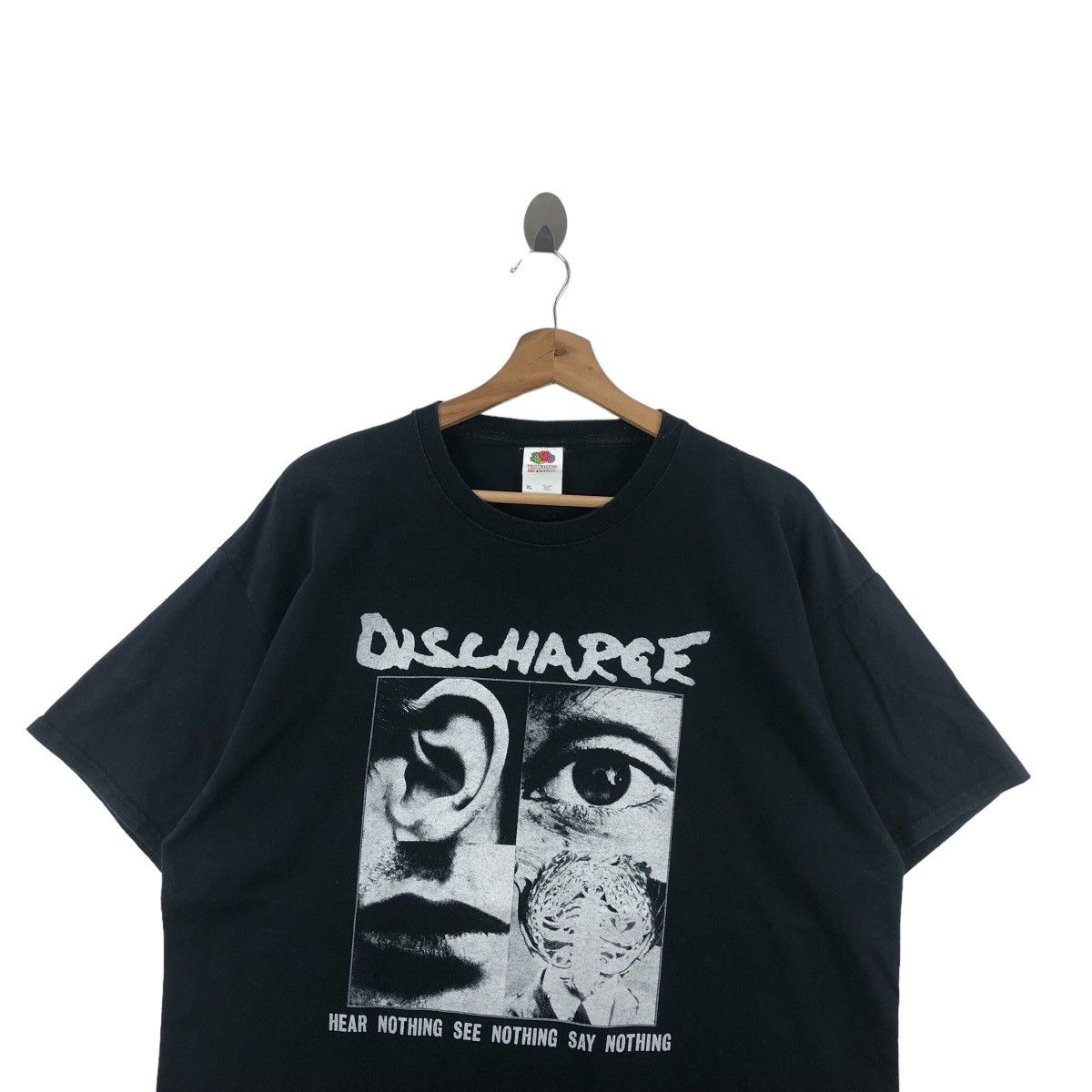 Band Tees × Vintage Pick!! Vtg Y2K Discharge Hear Nothing hardcore punk Tshirt Size US XL / EU 56 / 4 - 3 Thumbnail