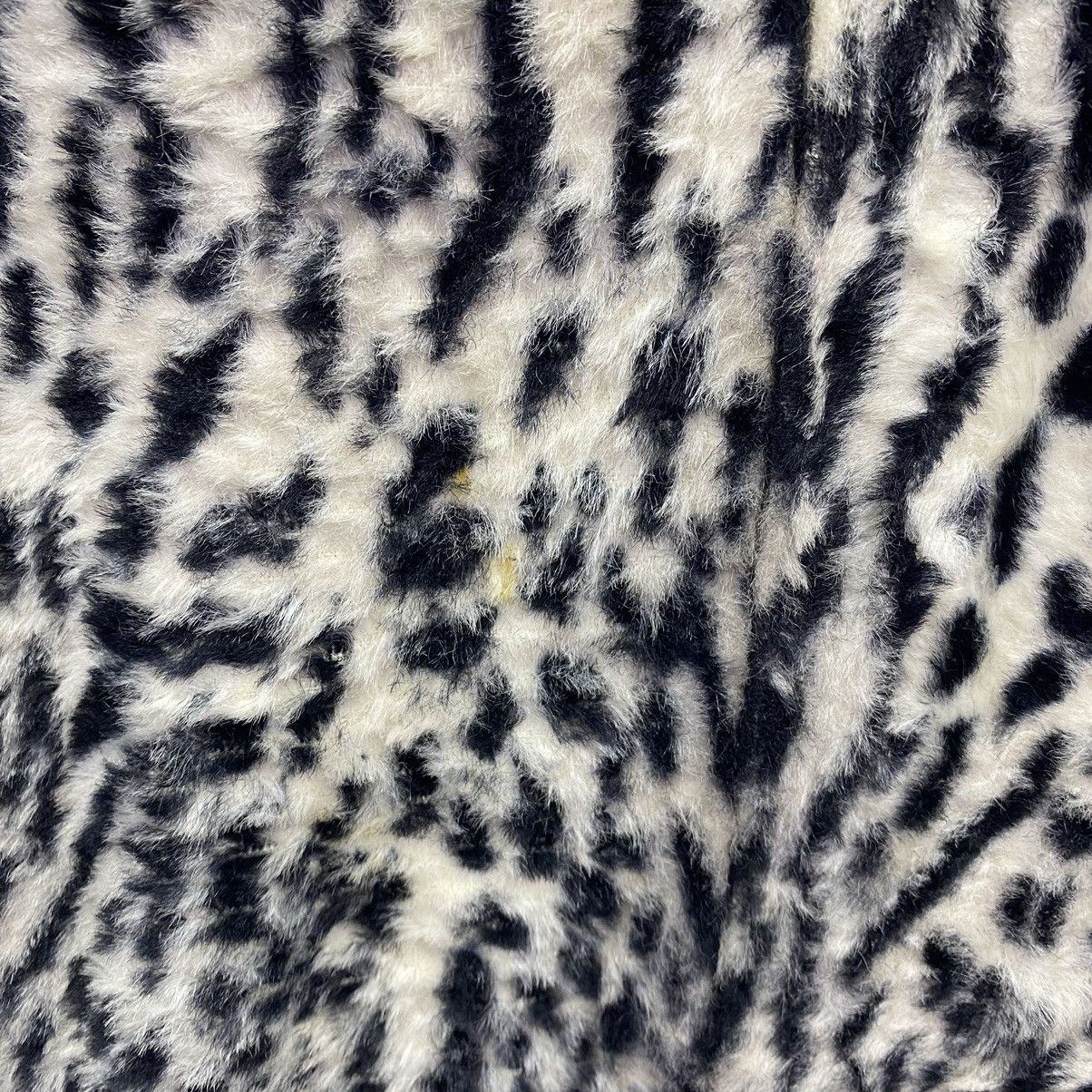H&M HM Sport Animal Print Women Casual Shirt Size M / US 6-8 / IT 42-44 - 7 Thumbnail
