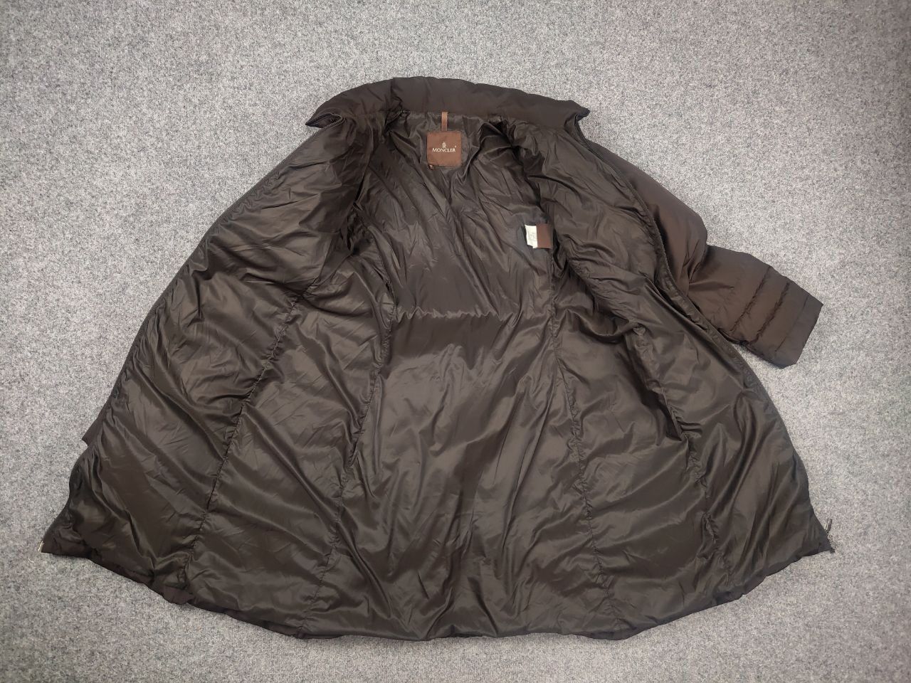 Moncler Vintage 90's Moncler authentic quilted Down Long Jacket Size XL / US 12-14 / IT 48-50 - 12 Thumbnail