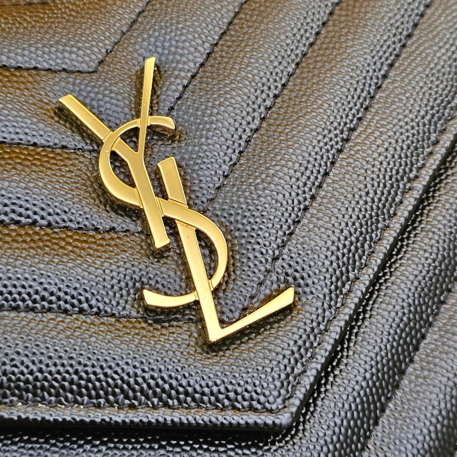 Saint Laurent Paris Cassandre Envelope Chain Wallet Black Grain De Poudre GHW Size ONE SIZE - 6 Thumbnail