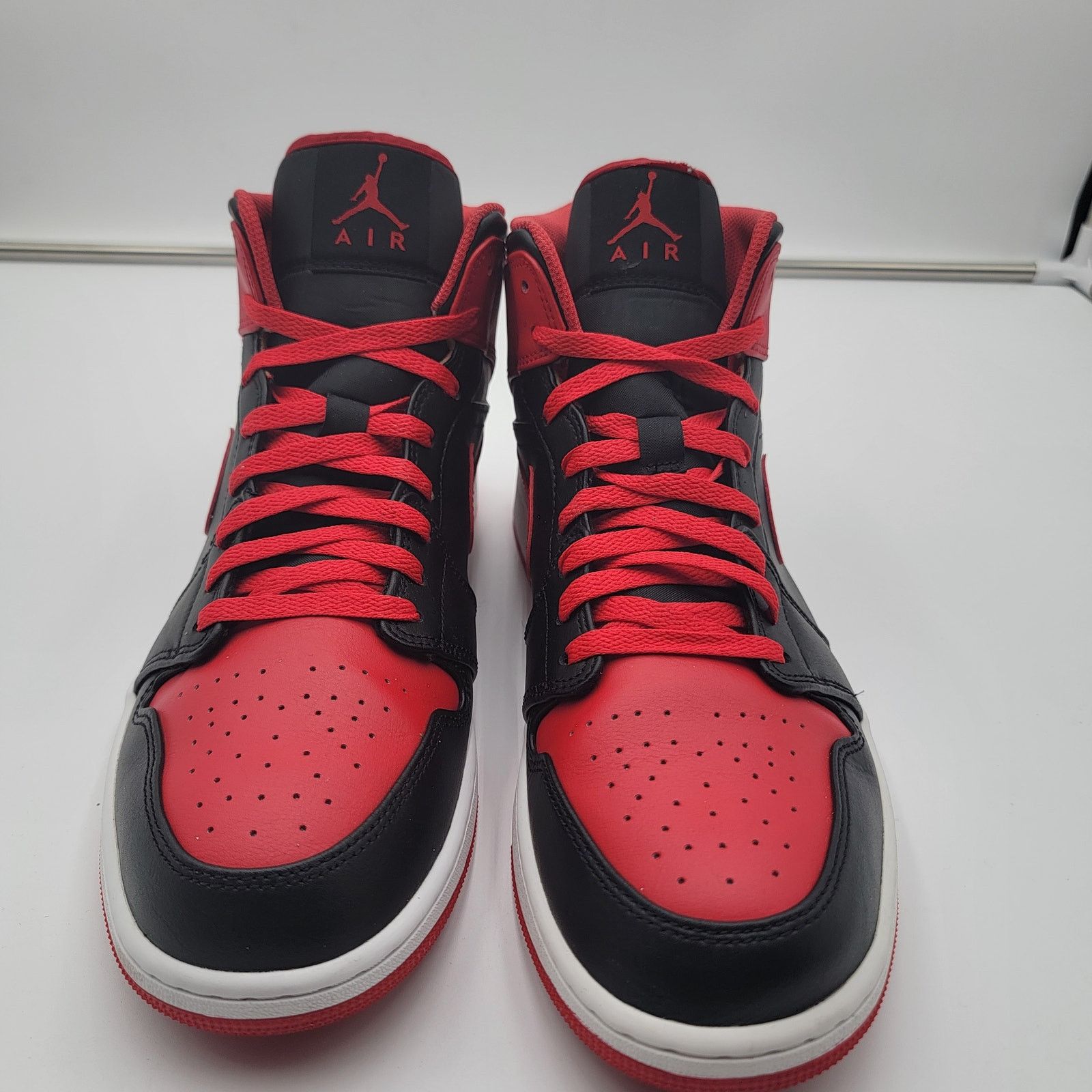 Air Jordan 1 Mid 'Alternate Bred' Sz 13 DQ8426 060