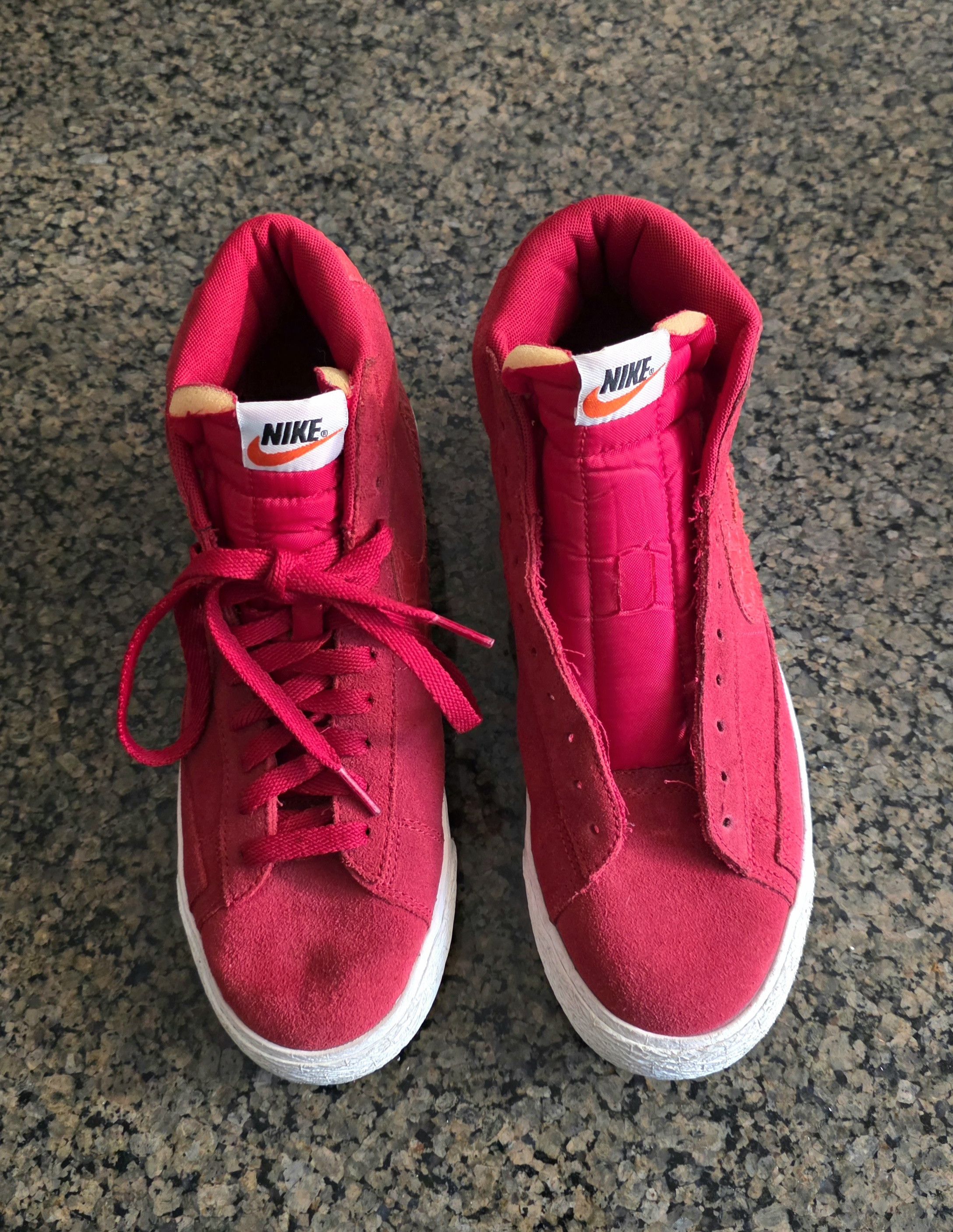 Nike Nike Blazer Mid Shoes Mens Size 9 Red Suede High Top Size US 9 / EU 42 - 3 Thumbnail