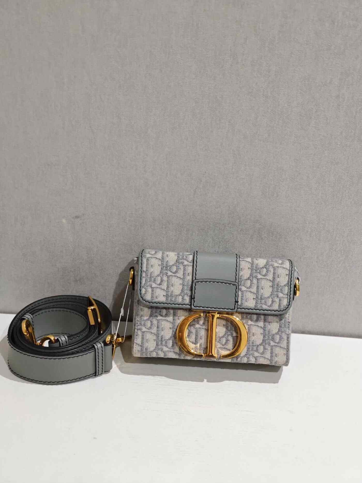 Dior Pre-loved Bag Very good condition Size ONE SIZE - 1 Thumbnail