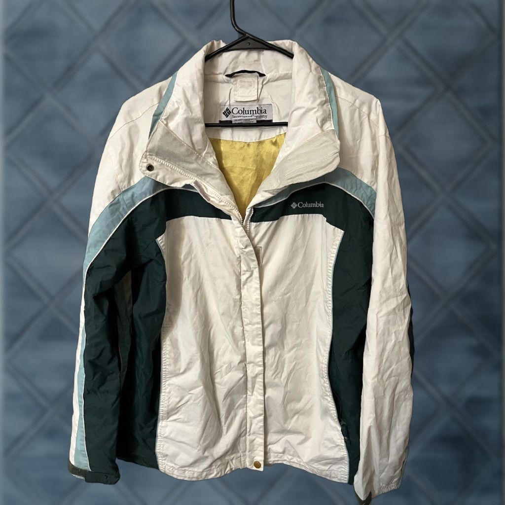 Vintage Columbia Jacket Interchangeable Hooded Womens XL Green White Parka Buttoned? No, keep to original words. Size XL / US 12-14 / IT 48-50 - 1 Thumbnail