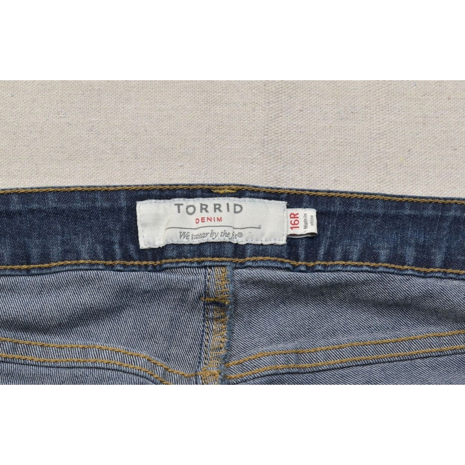 Torrid Torrid Denim Jeans Women 16R Dark Wash Slim Skinny Stretch 5-Pocket Button Blue Cotton Blend Regular Size Type Regular Pants Womens Size 38" / US 16 / IT 52 - 6 Thumbnail