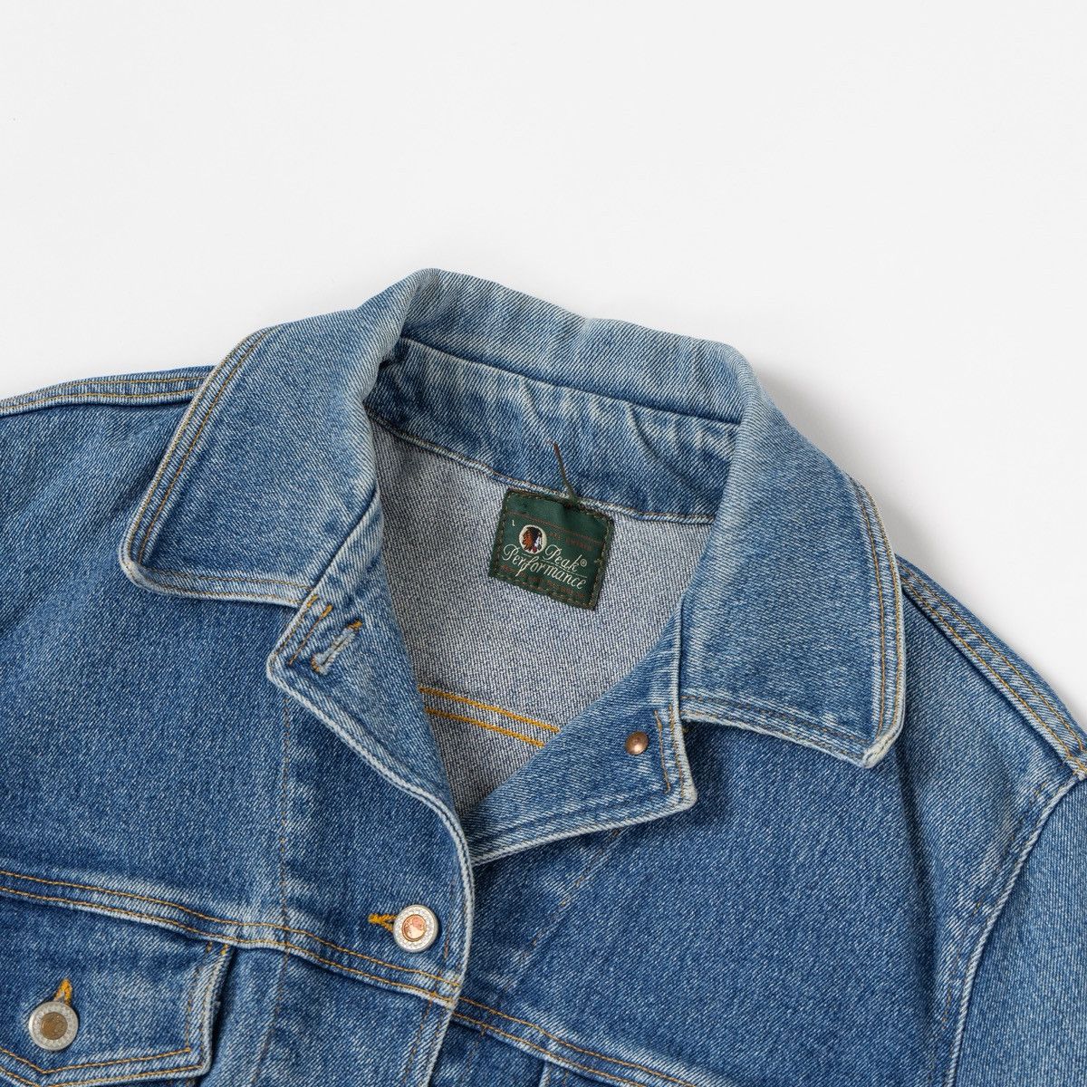 Peak Performance Peak Performance Vintage Womens Denim Jacket Blue Trucker Size L / US 10 / IT 46 - 5 Thumbnail
