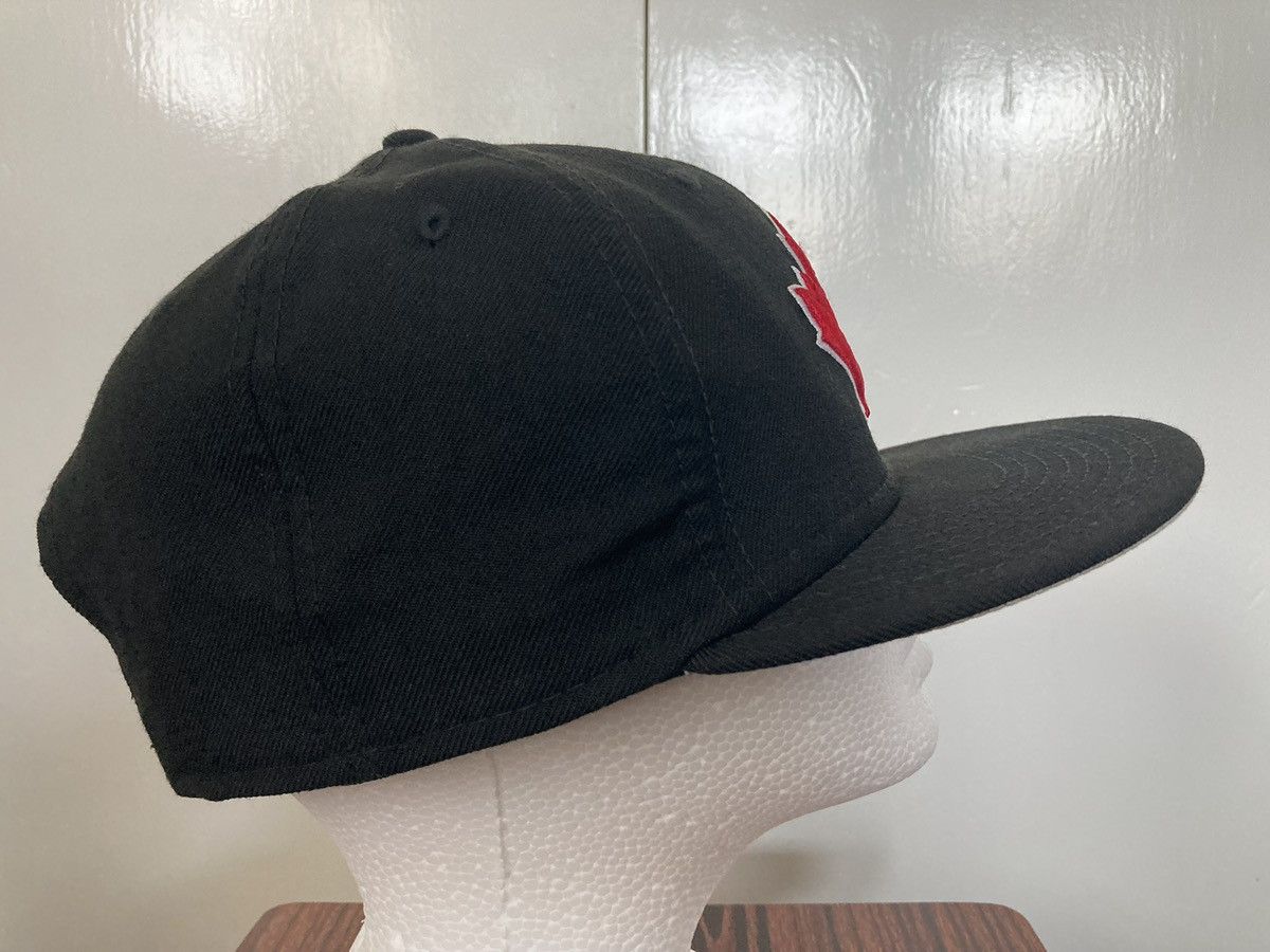 New Era TORONTO BLUE JAYS NEW ERA SNAPBACK CANADA RED MAPLE LEAF MLB Size ONE SIZE - 5 Thumbnail